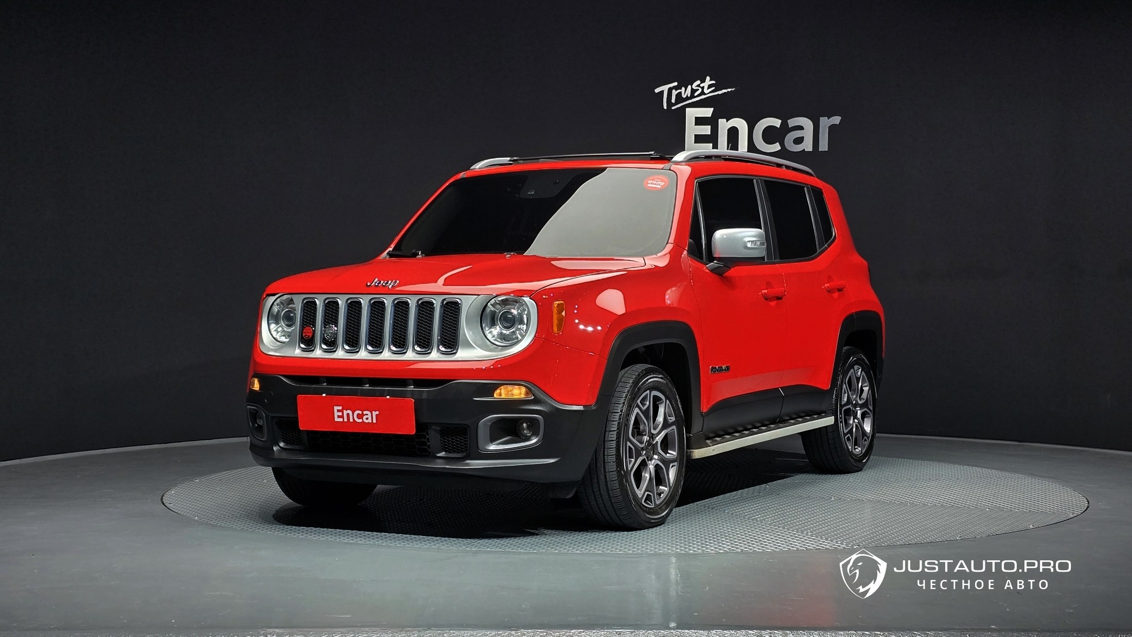Автомобиль Jeep Renegade