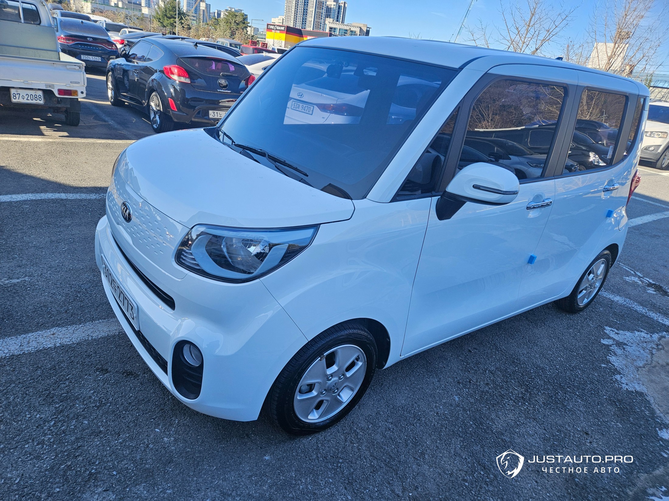 Автомобиль Kia RAY