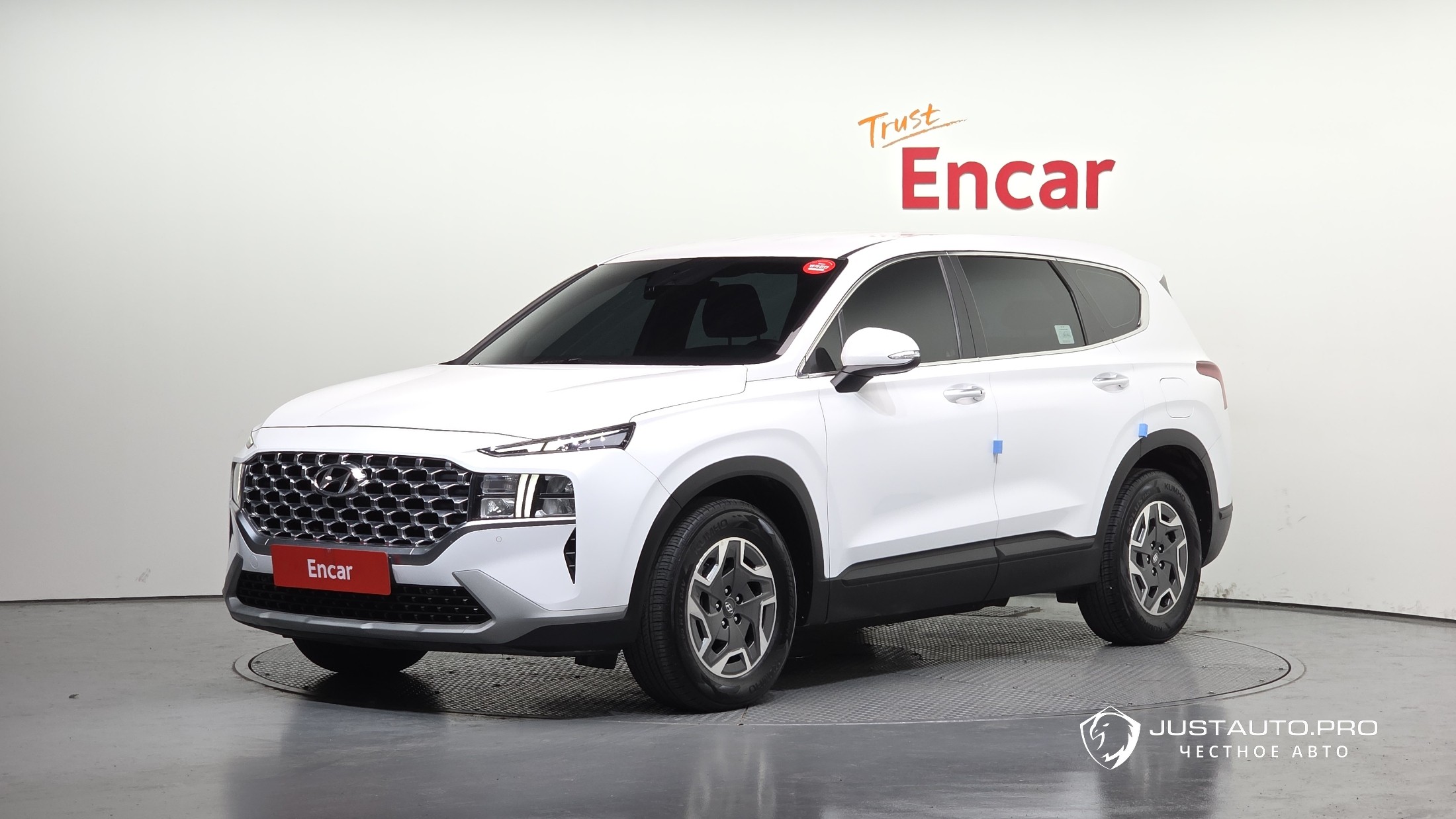 Автомобиль Hyundai Santafe