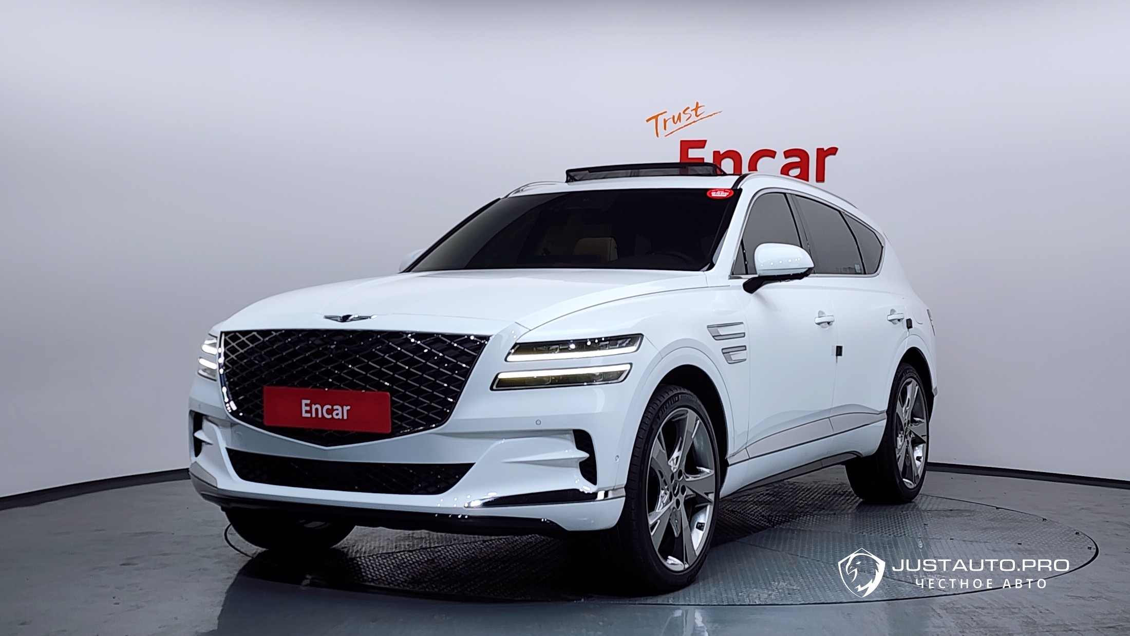 Автомобиль Genesis GV80