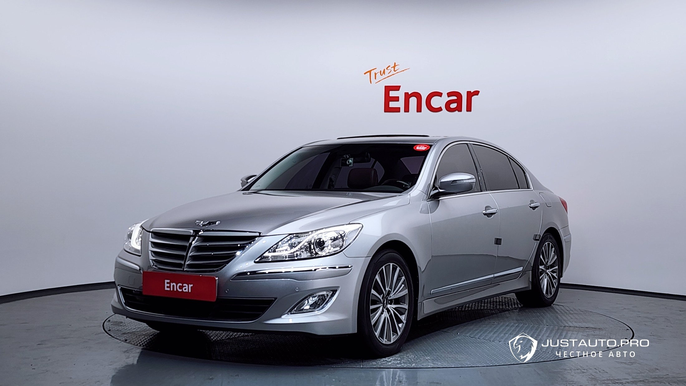 Автомобиль Hyundai Genesis