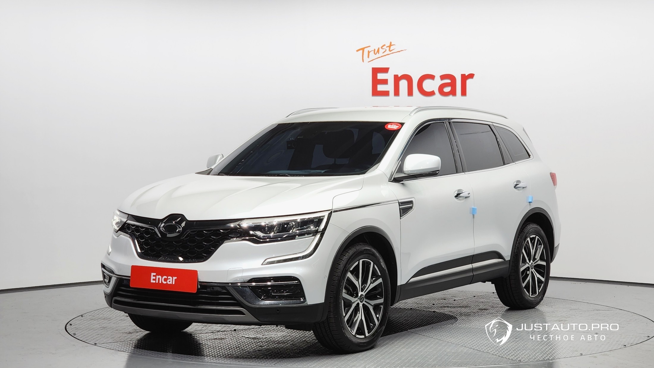 Автомобиль Renault-KoreaSamsung QM6