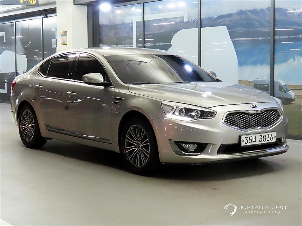 Автомобиль Kia K7