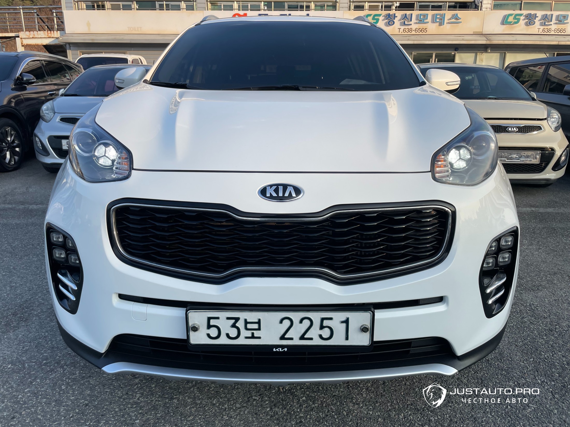 Автомобиль Kia Sportage