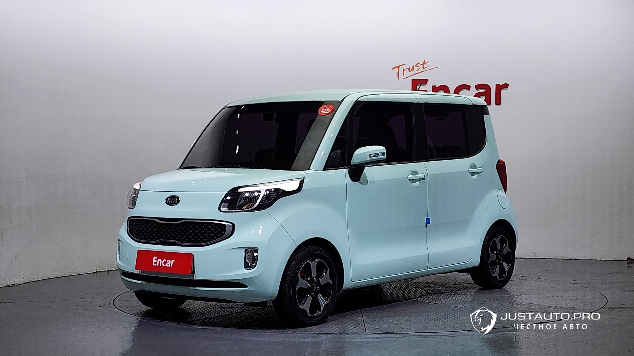 Автомобиль Kia RAY