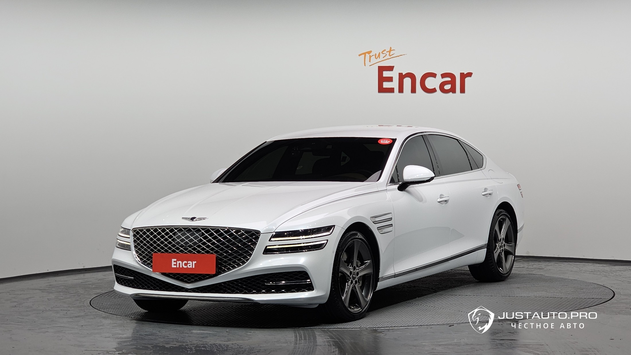 Автомобиль Genesis G80