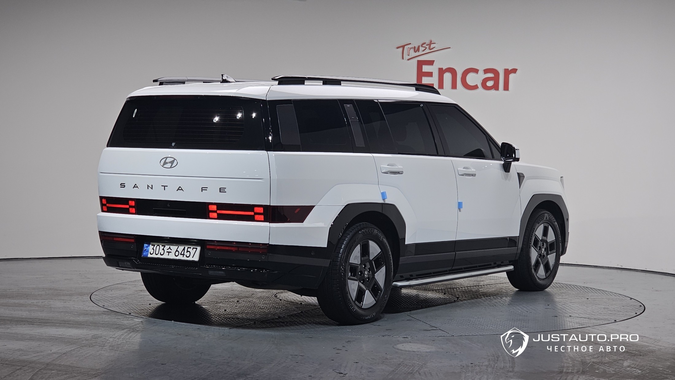 Автомобиль Hyundai Santafe