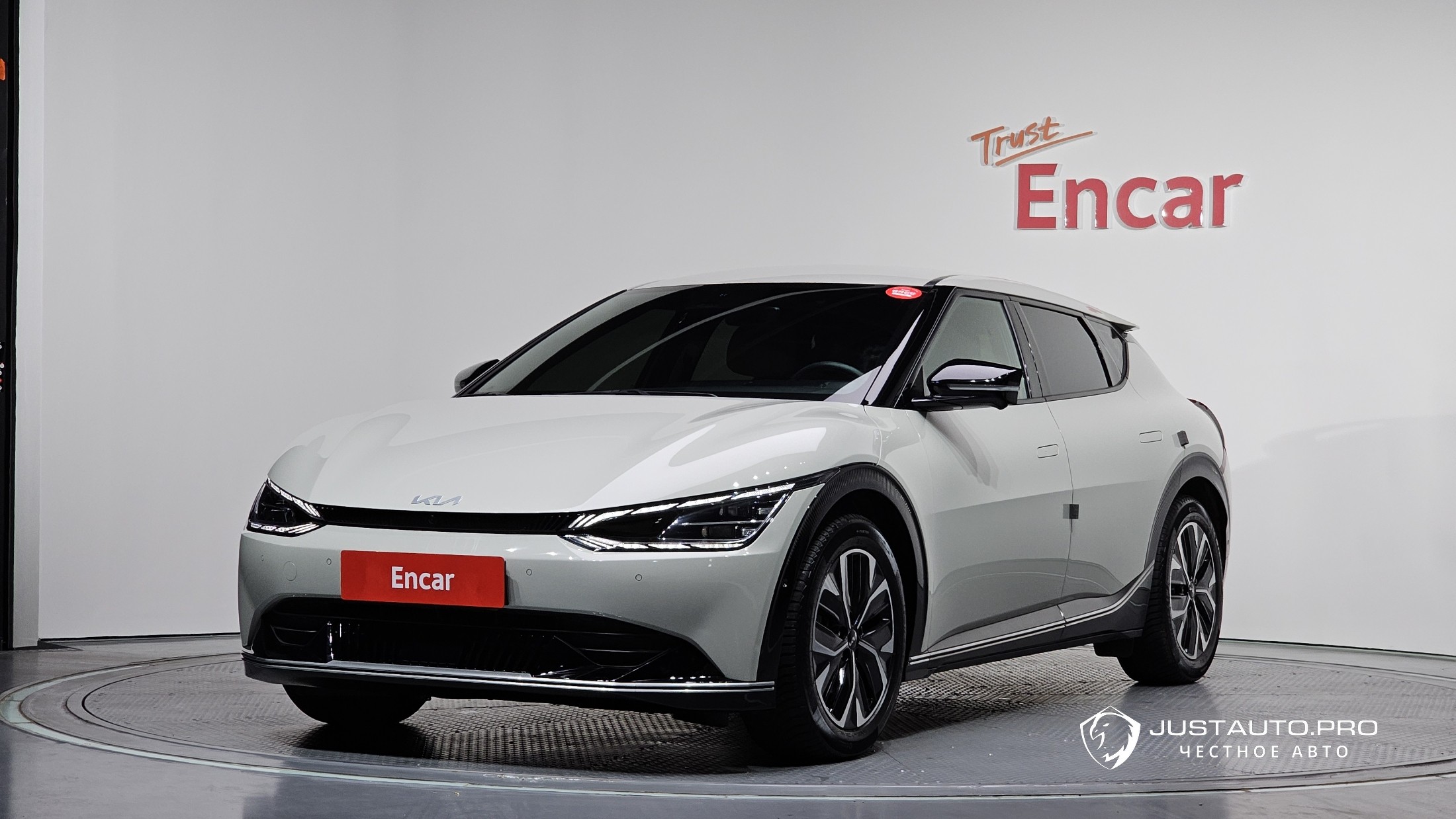 Автомобиль Kia EV6