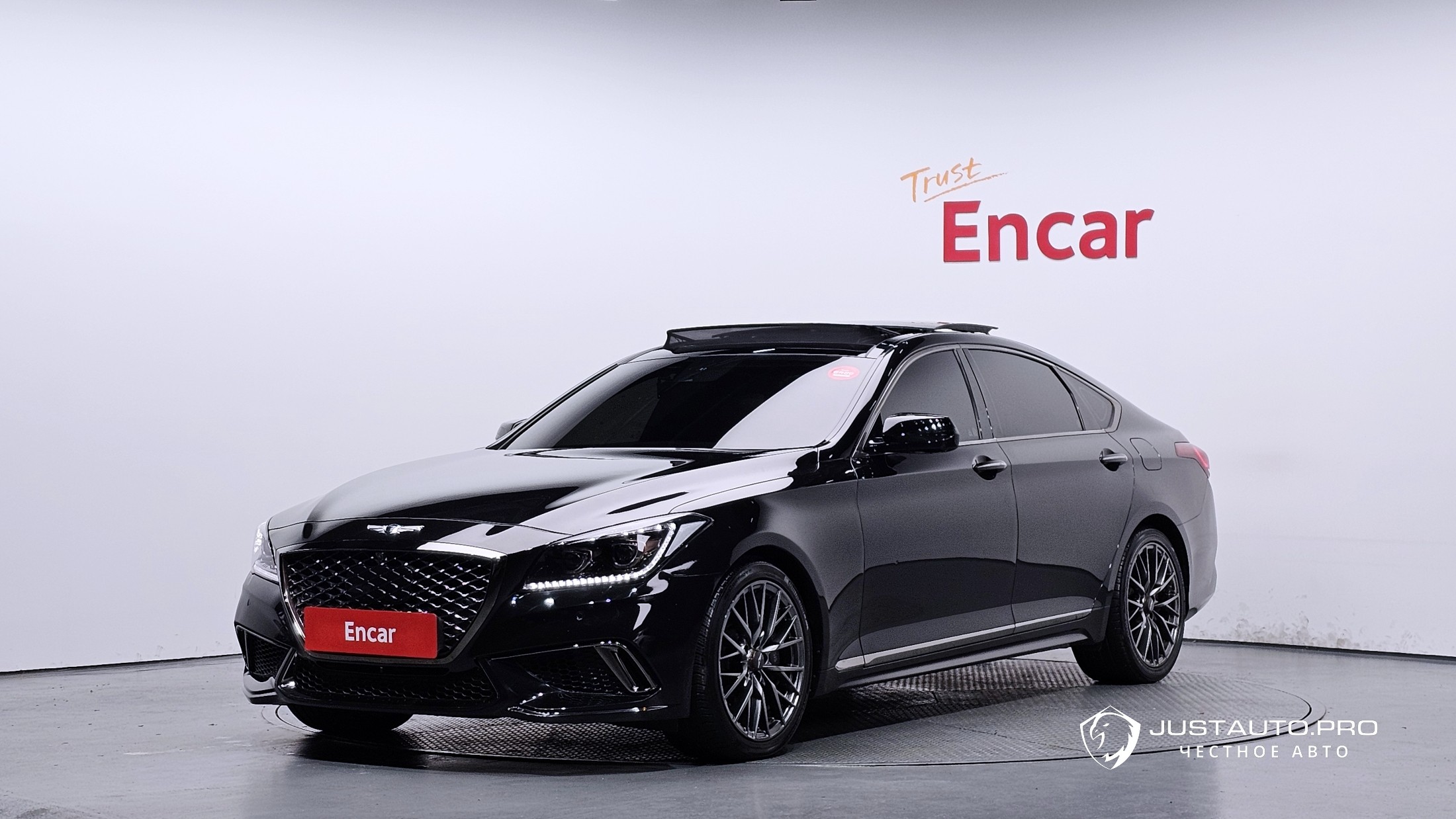 Автомобиль Genesis G80