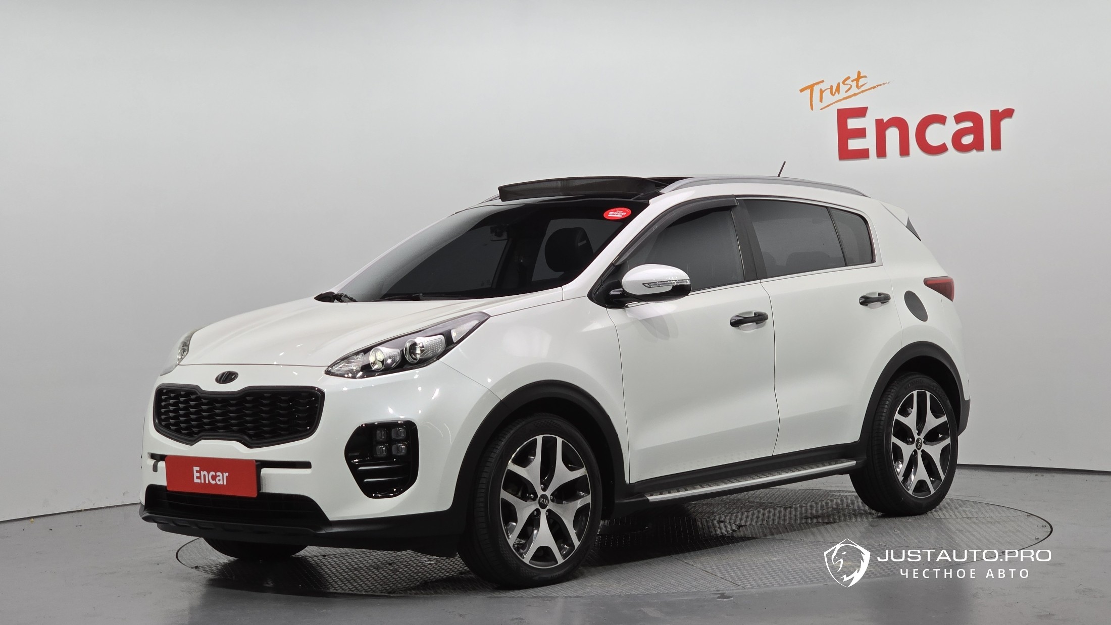 Автомобиль Kia Sportage