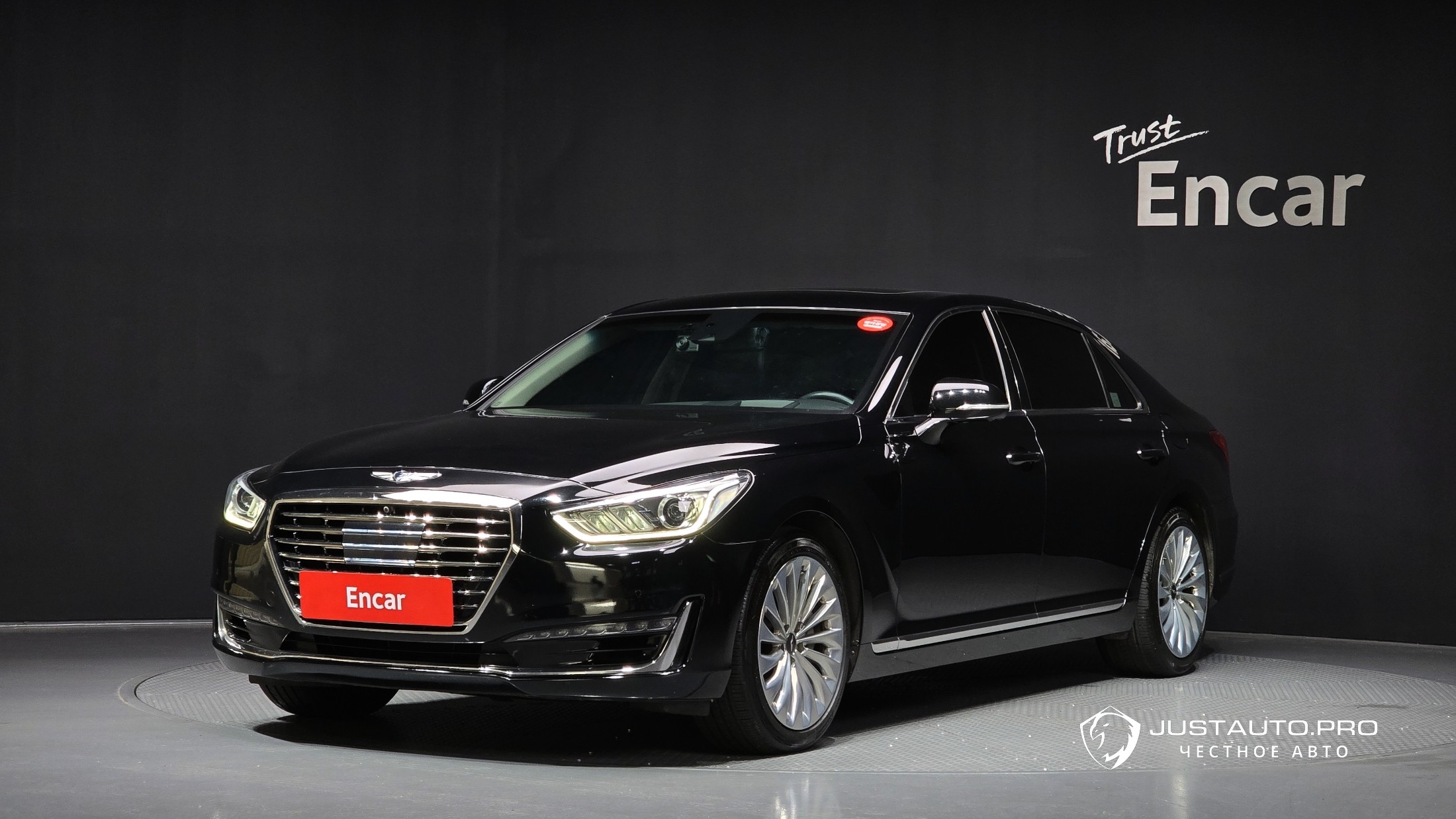 Автомобиль Genesis EQ900