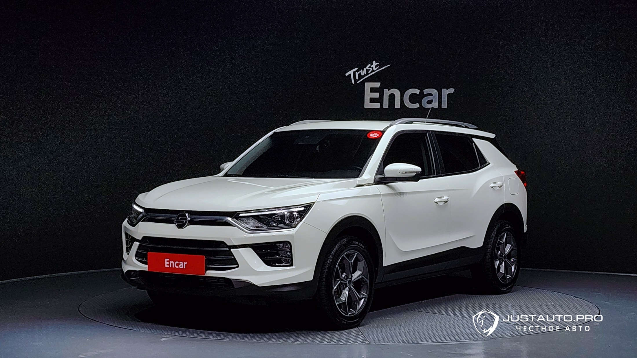 Автомобиль KG_Mobility_Ssangyong KORANDO