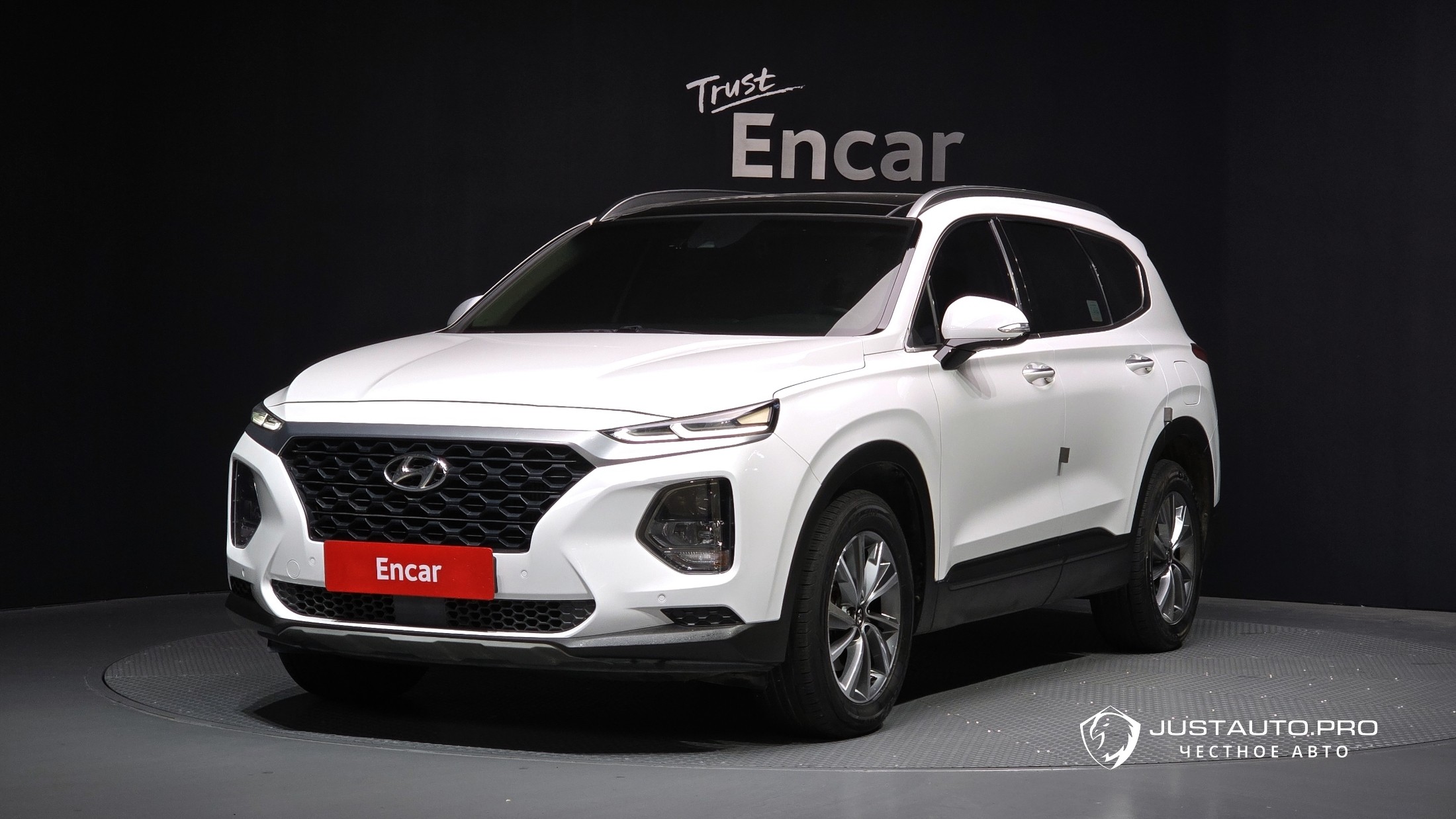 Автомобиль Hyundai Santafe