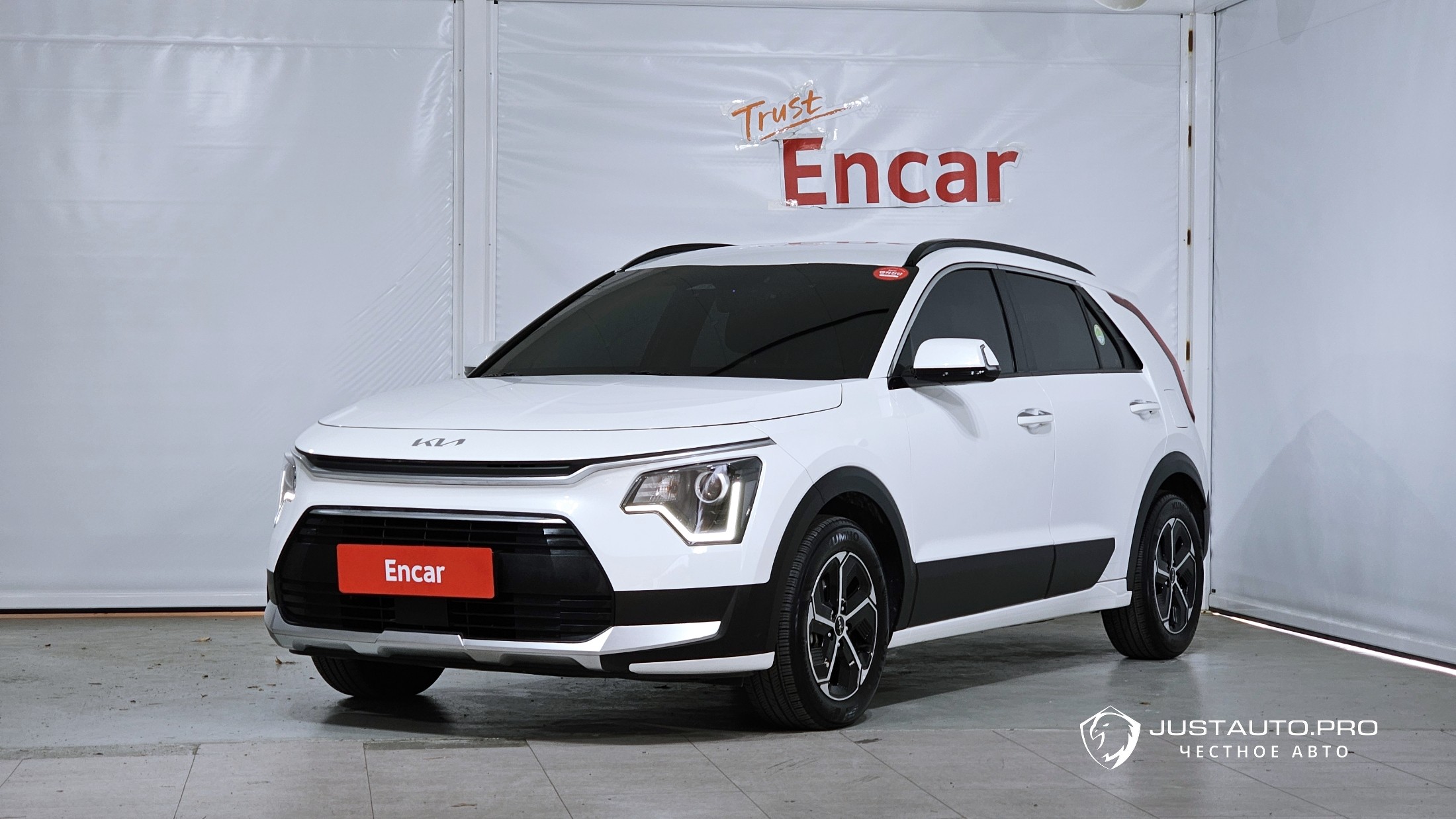 Автомобиль Kia Niro