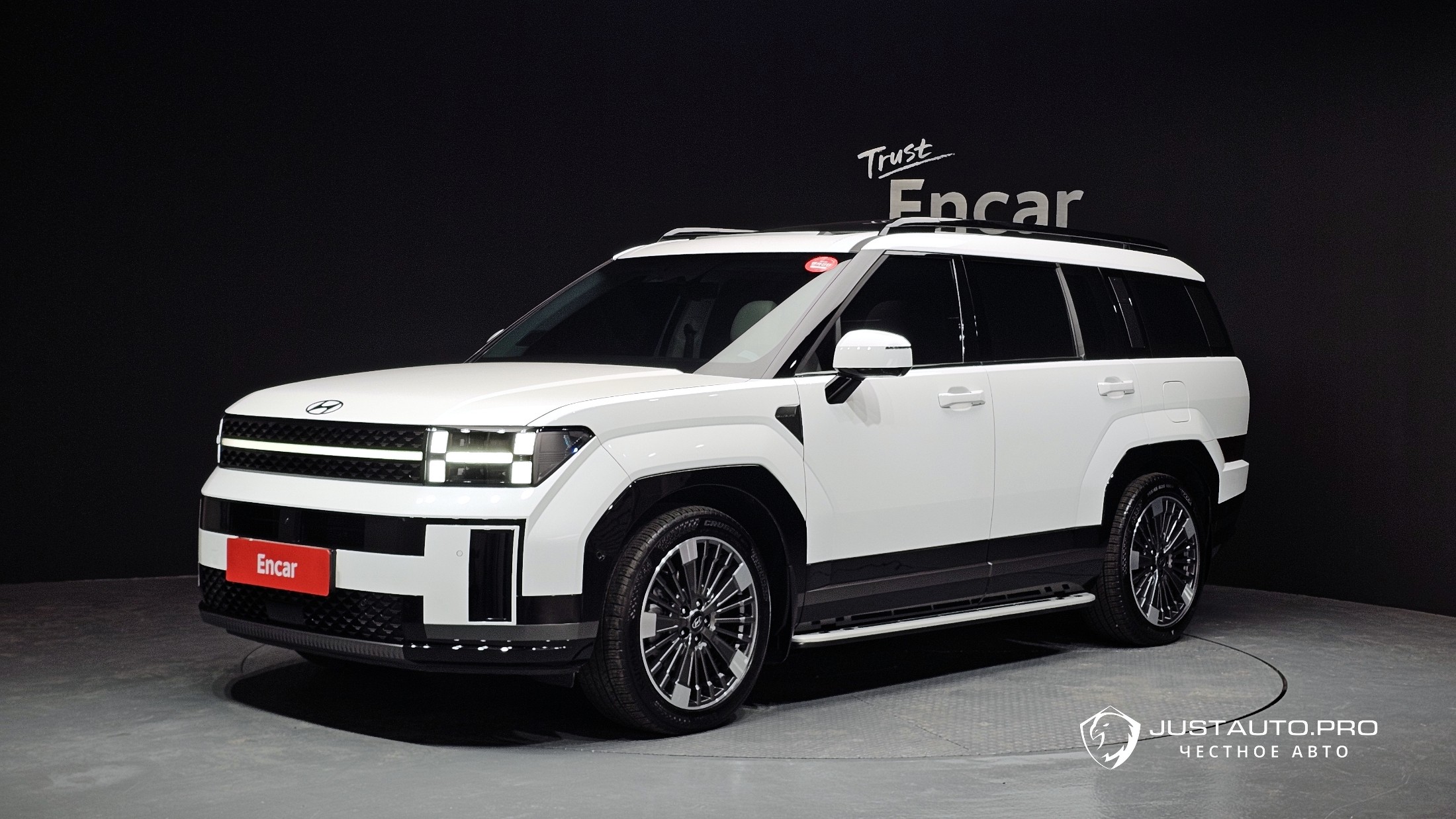 Автомобиль Hyundai Santafe