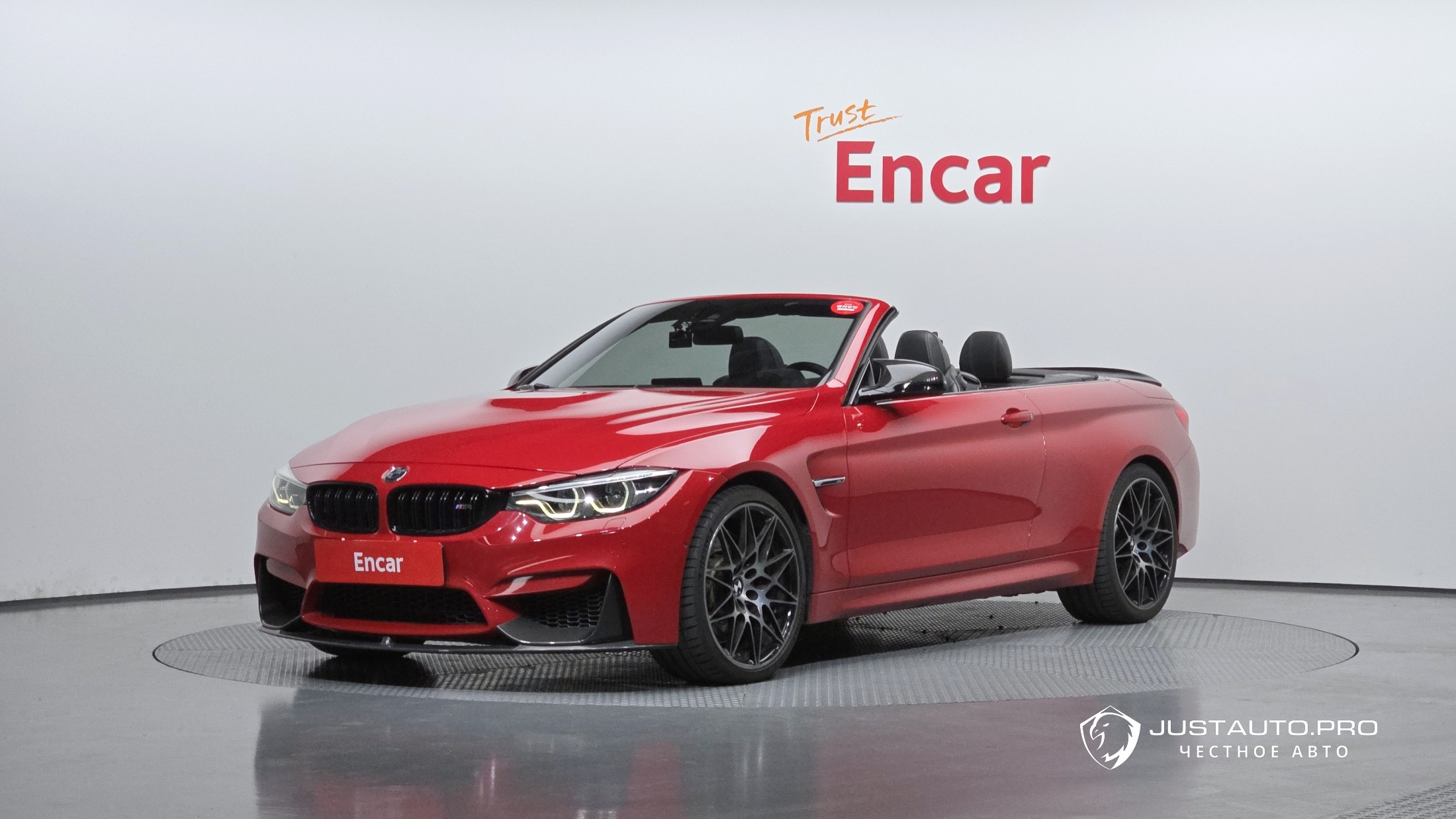 Автомобиль BMW M4