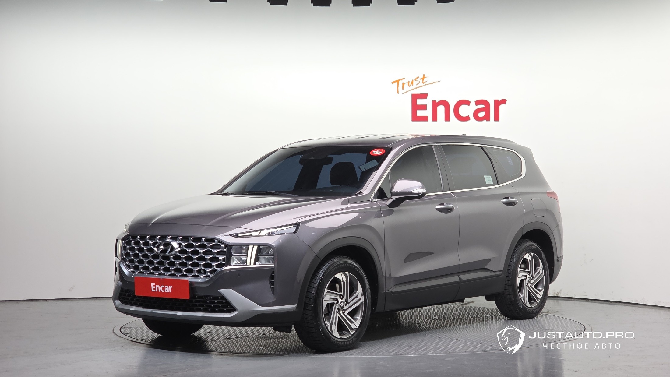 Автомобиль Hyundai Santafe