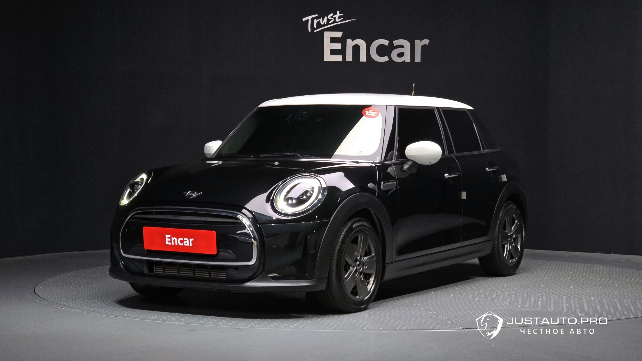 Автомобиль Mini Cooper