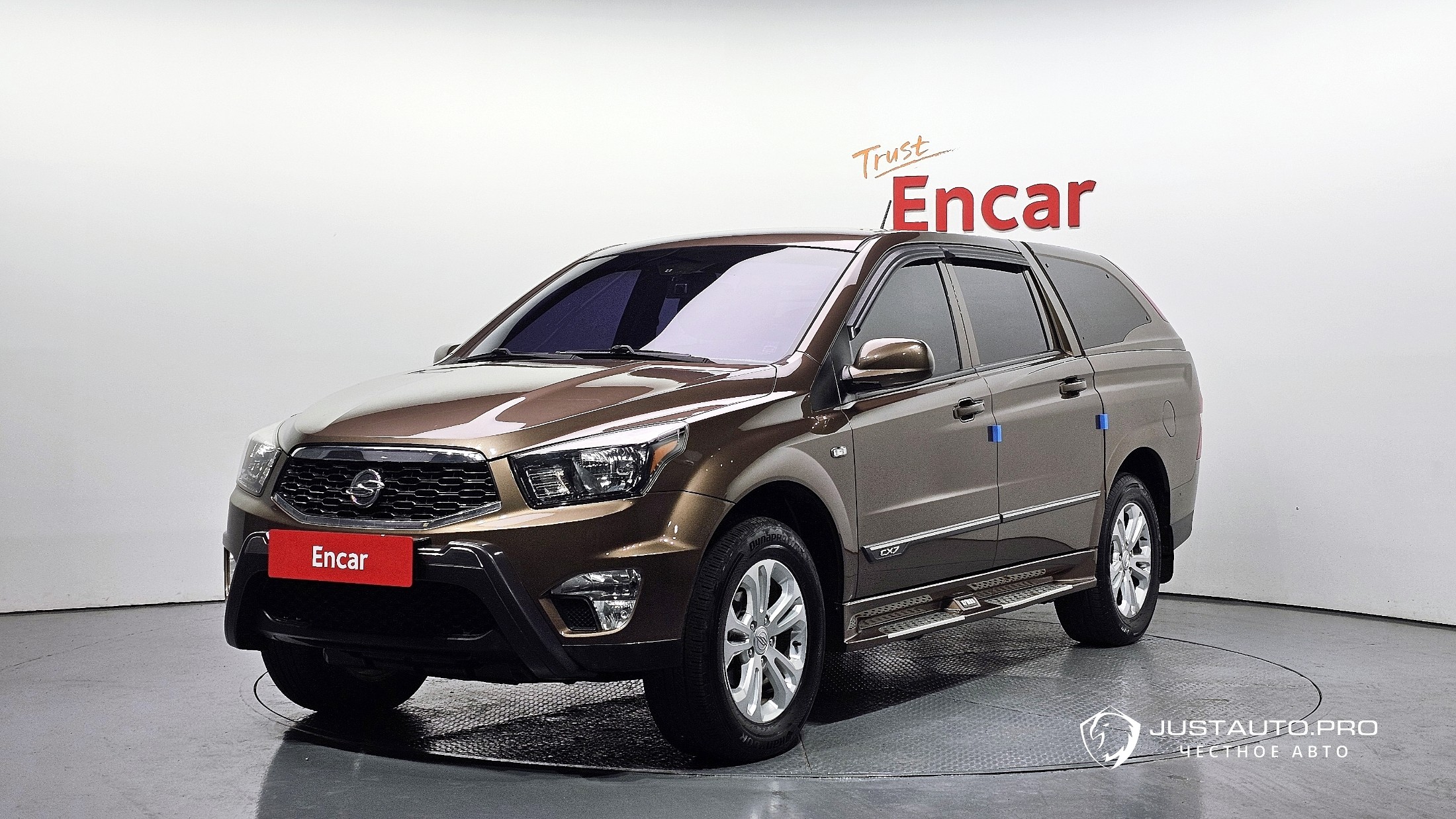 Автомобиль KG_Mobility_Ssangyong KORANDO