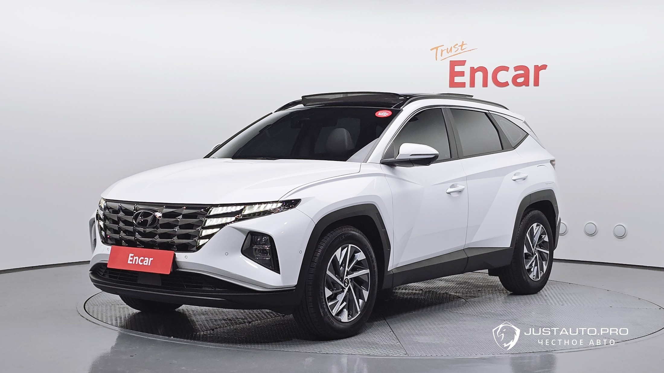 Автомобиль Hyundai Tucson