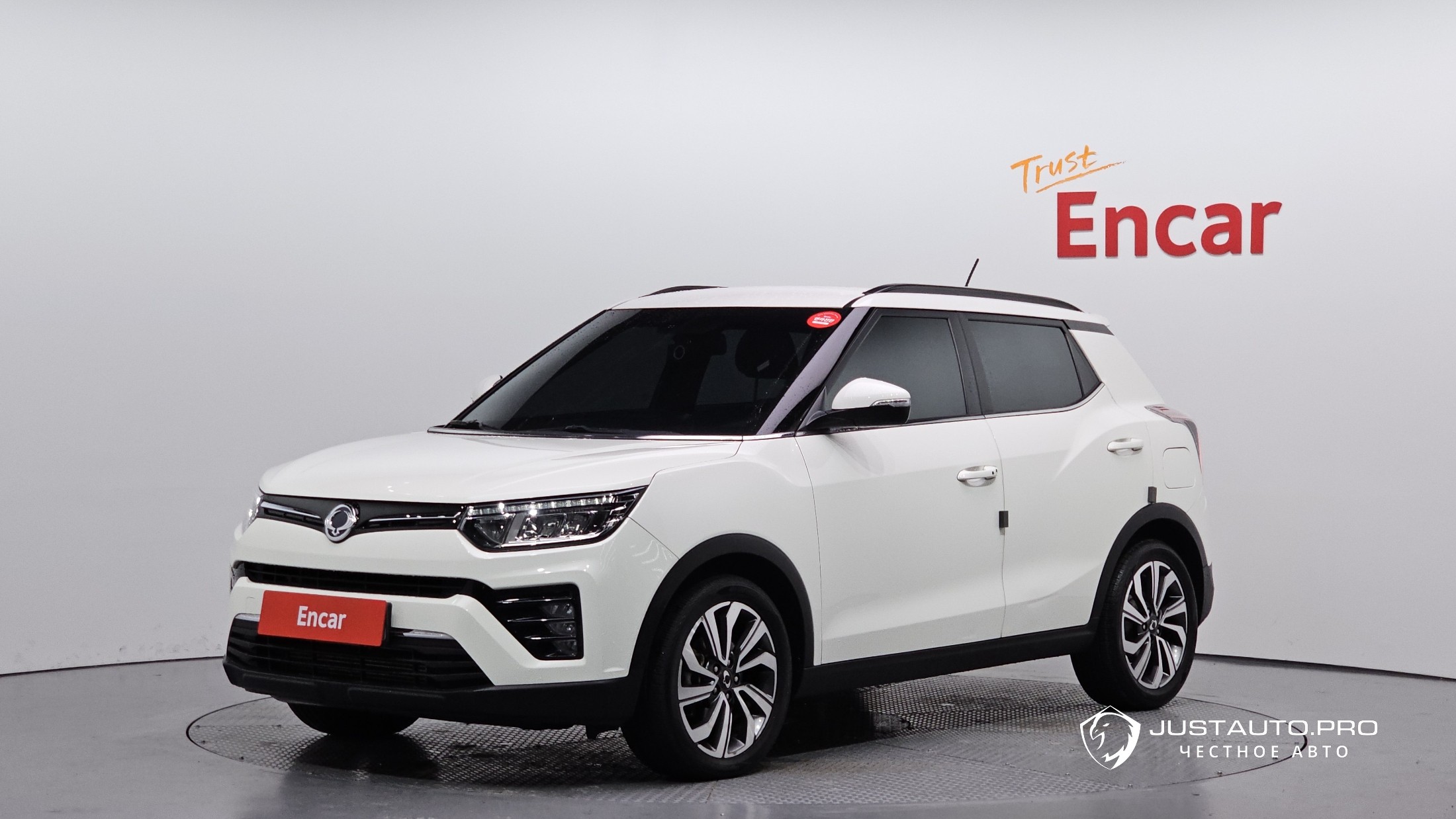 Автомобиль KG_Mobility_Ssangyong TIBOLI