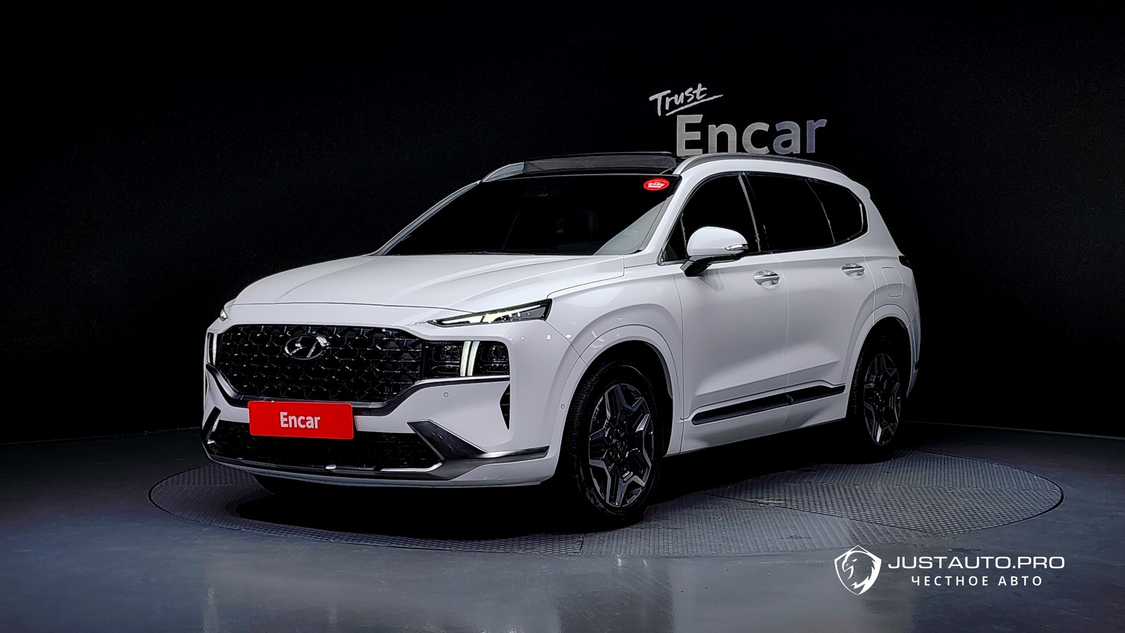 Автомобиль Hyundai Santafe