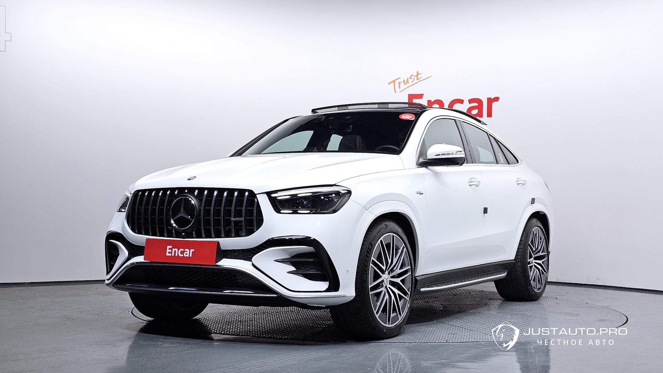 Автомобиль Mercedes-Benz GLE-Class