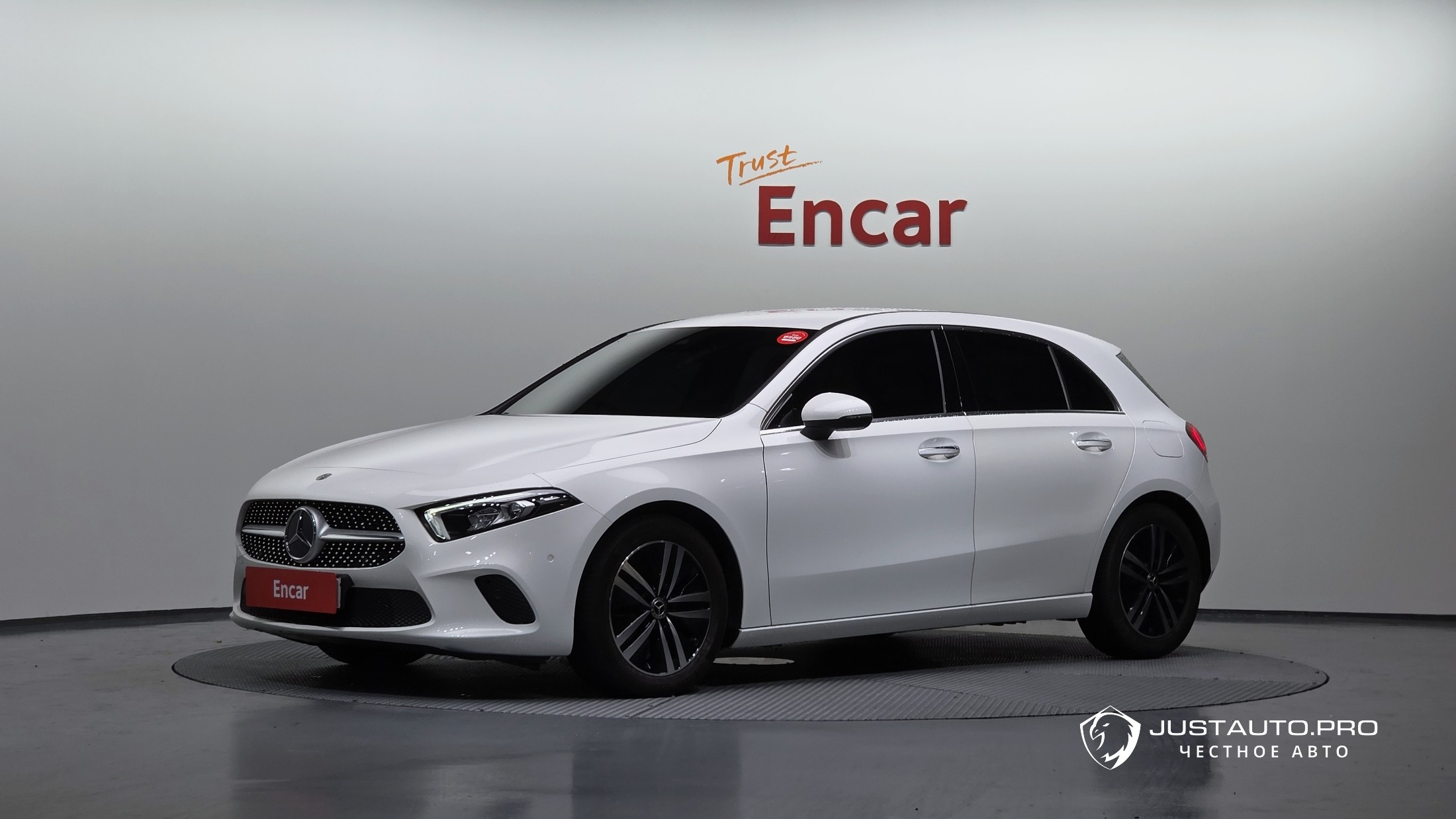 Автомобиль Mercedes-Benz A-Class