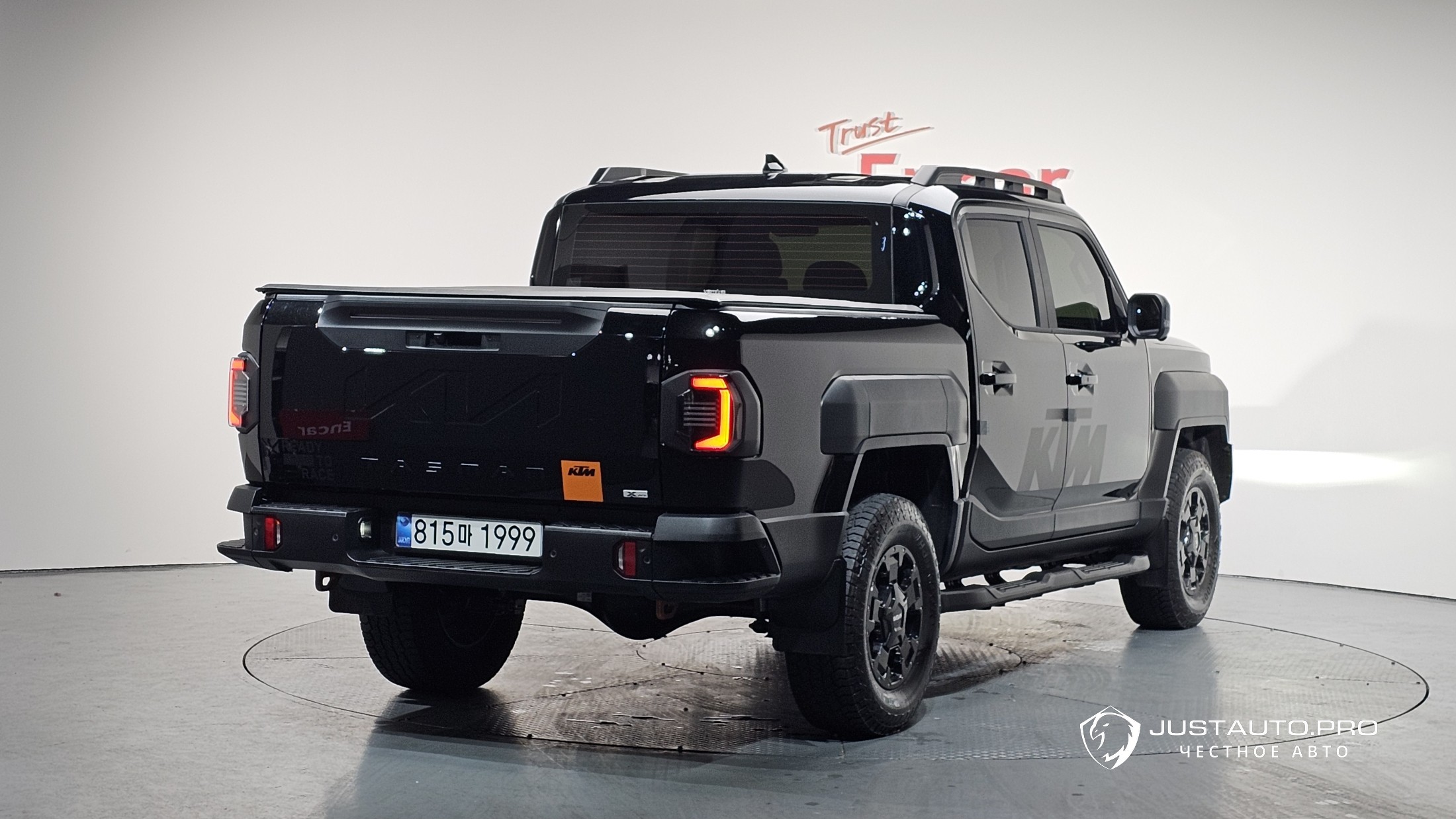 Автомобиль Kia Tasman