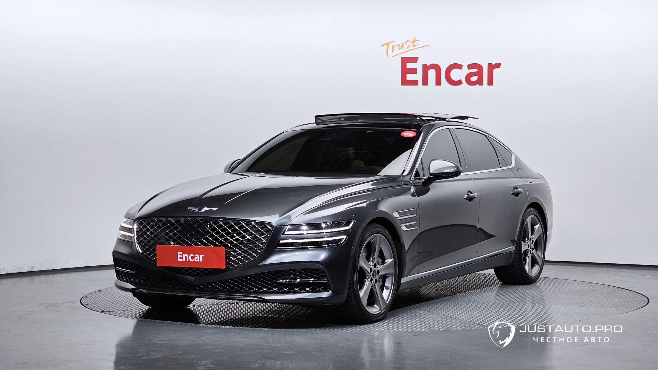 Автомобиль Genesis G80