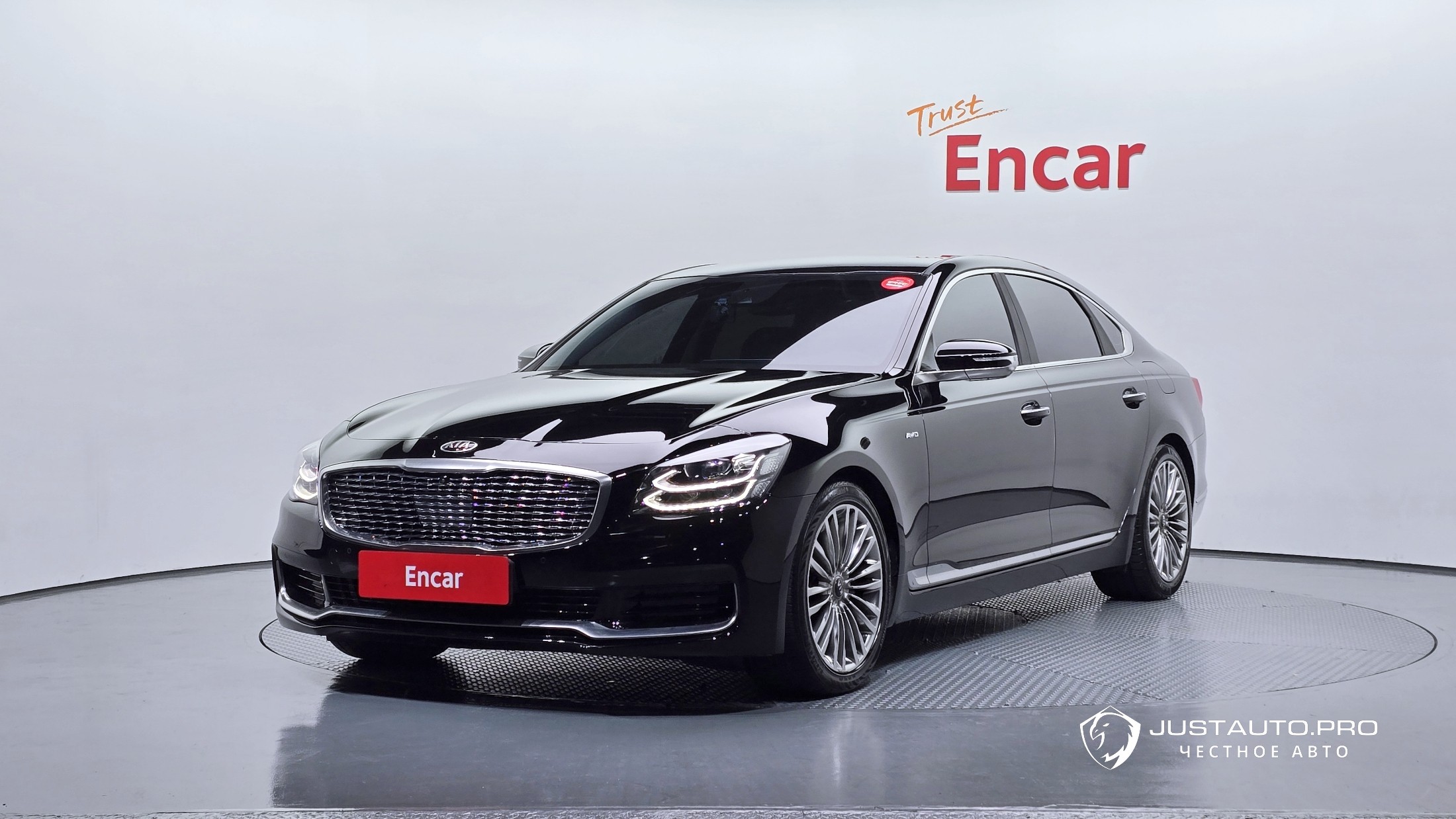 Автомобиль Kia K9