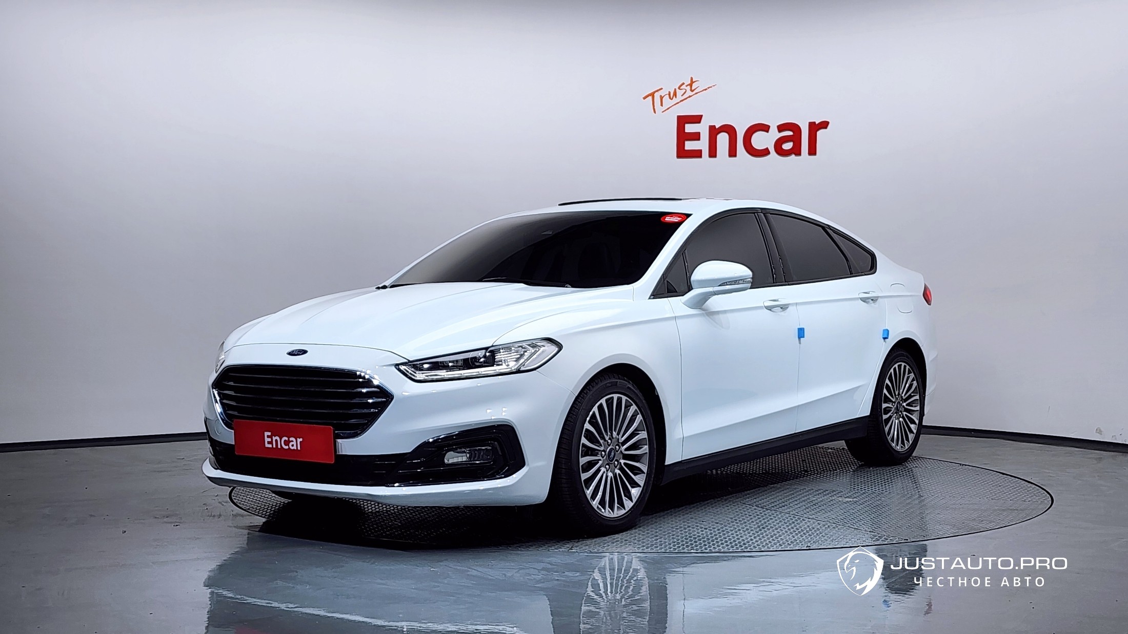 Автомобиль Ford Mondeo