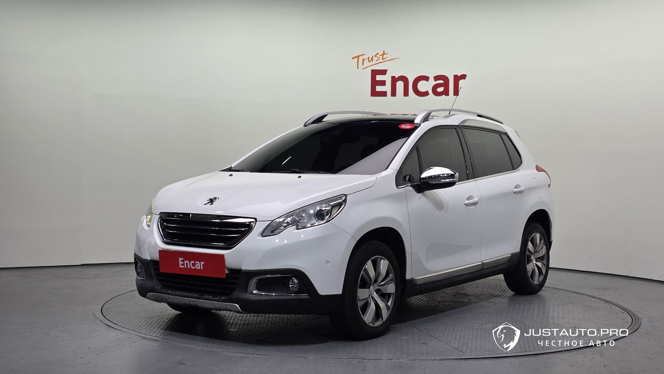 Автомобиль Peugeot 2008
