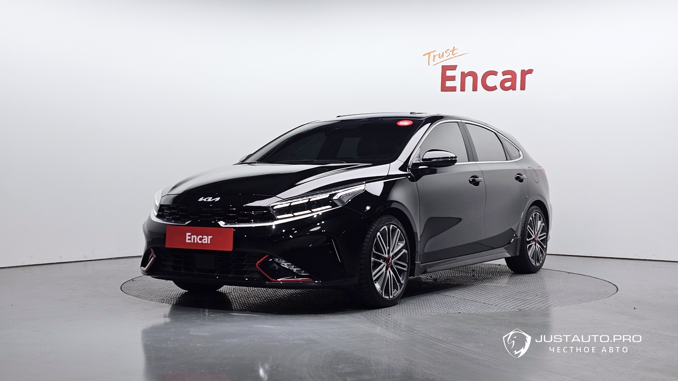 Автомобиль Kia K3