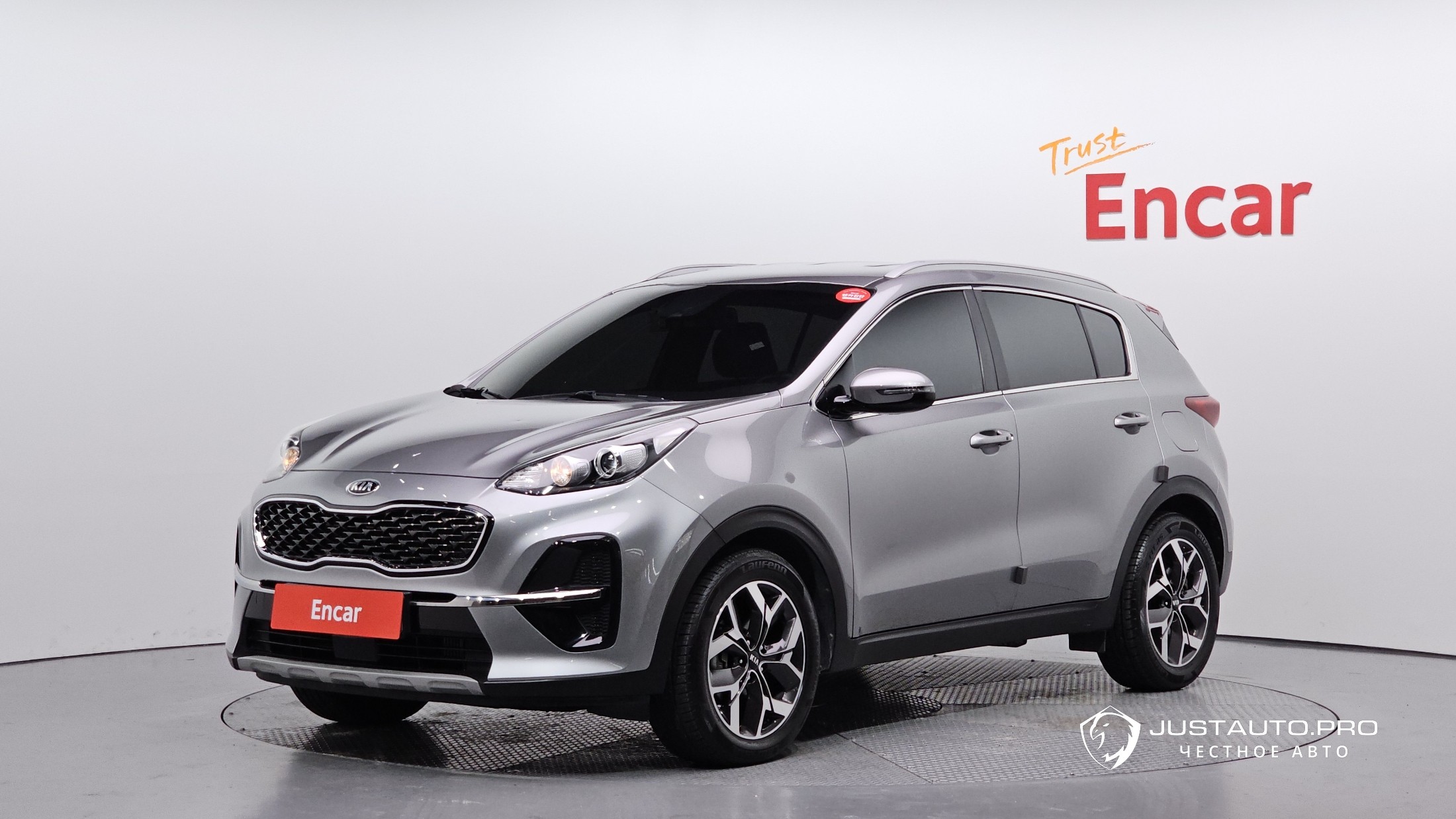 Автомобиль Kia Sportage