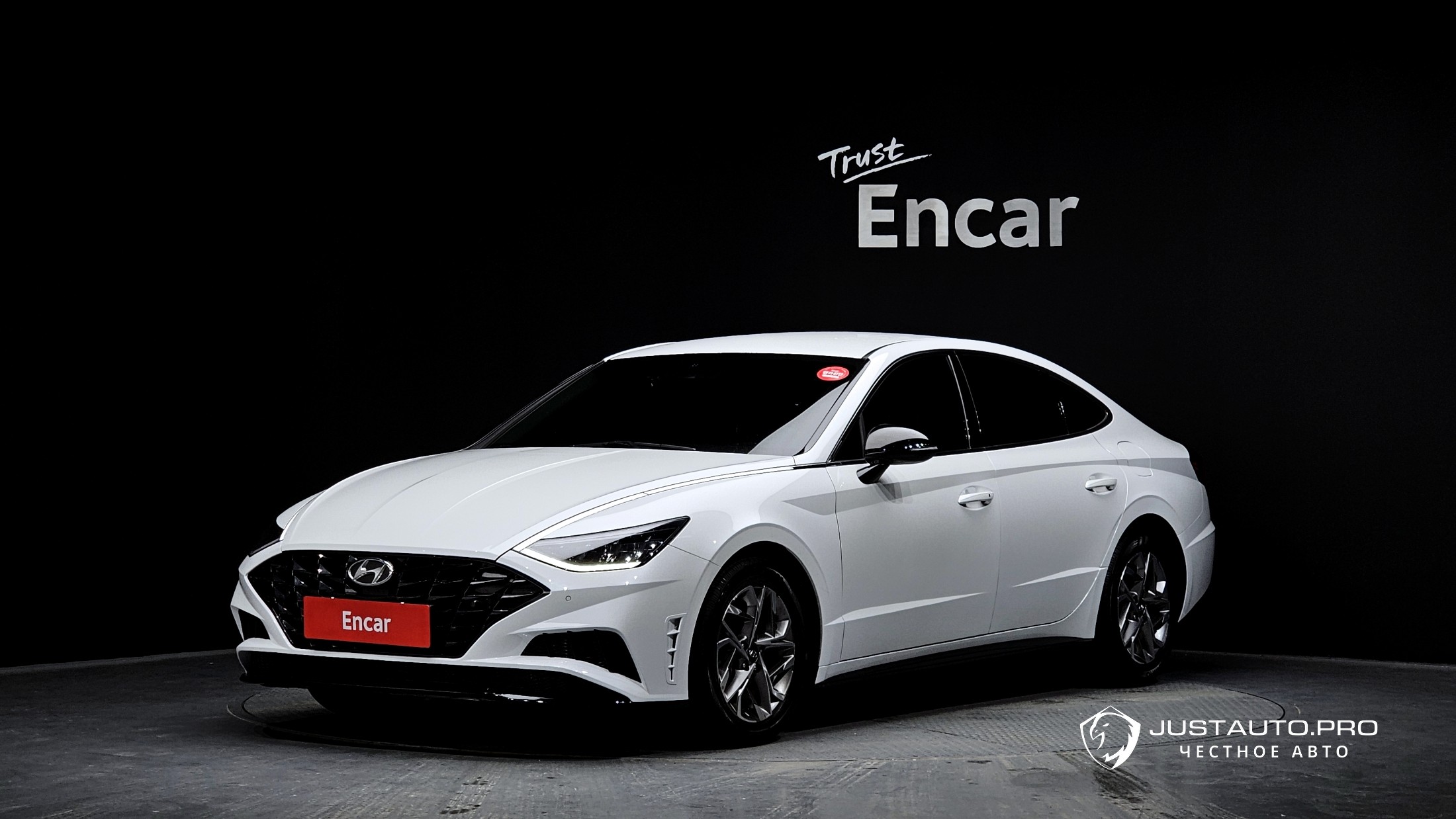 Автомобиль Hyundai Sonata