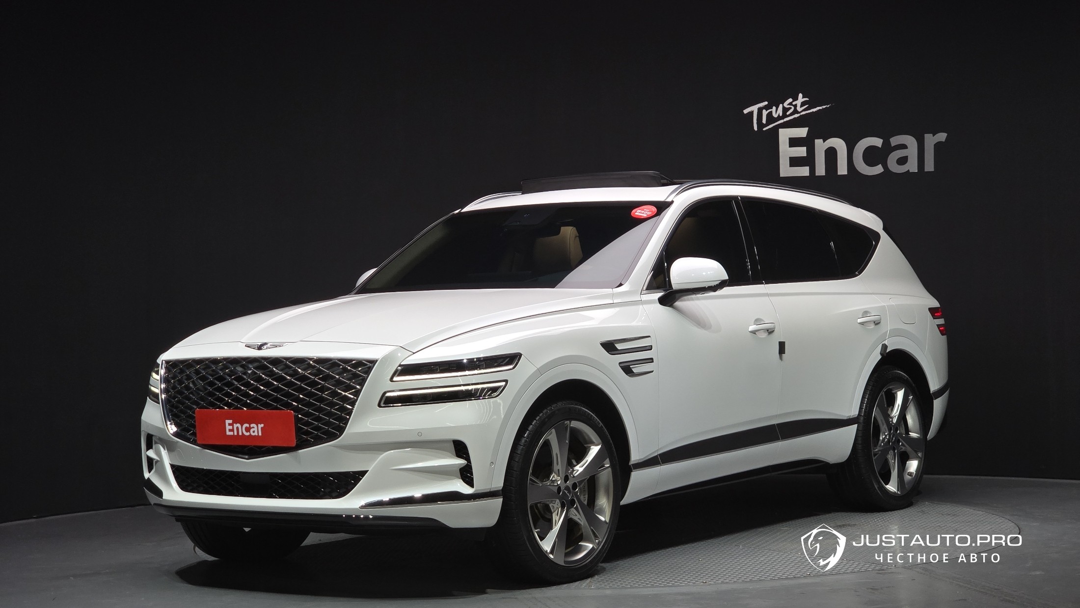 Автомобиль Genesis GV80