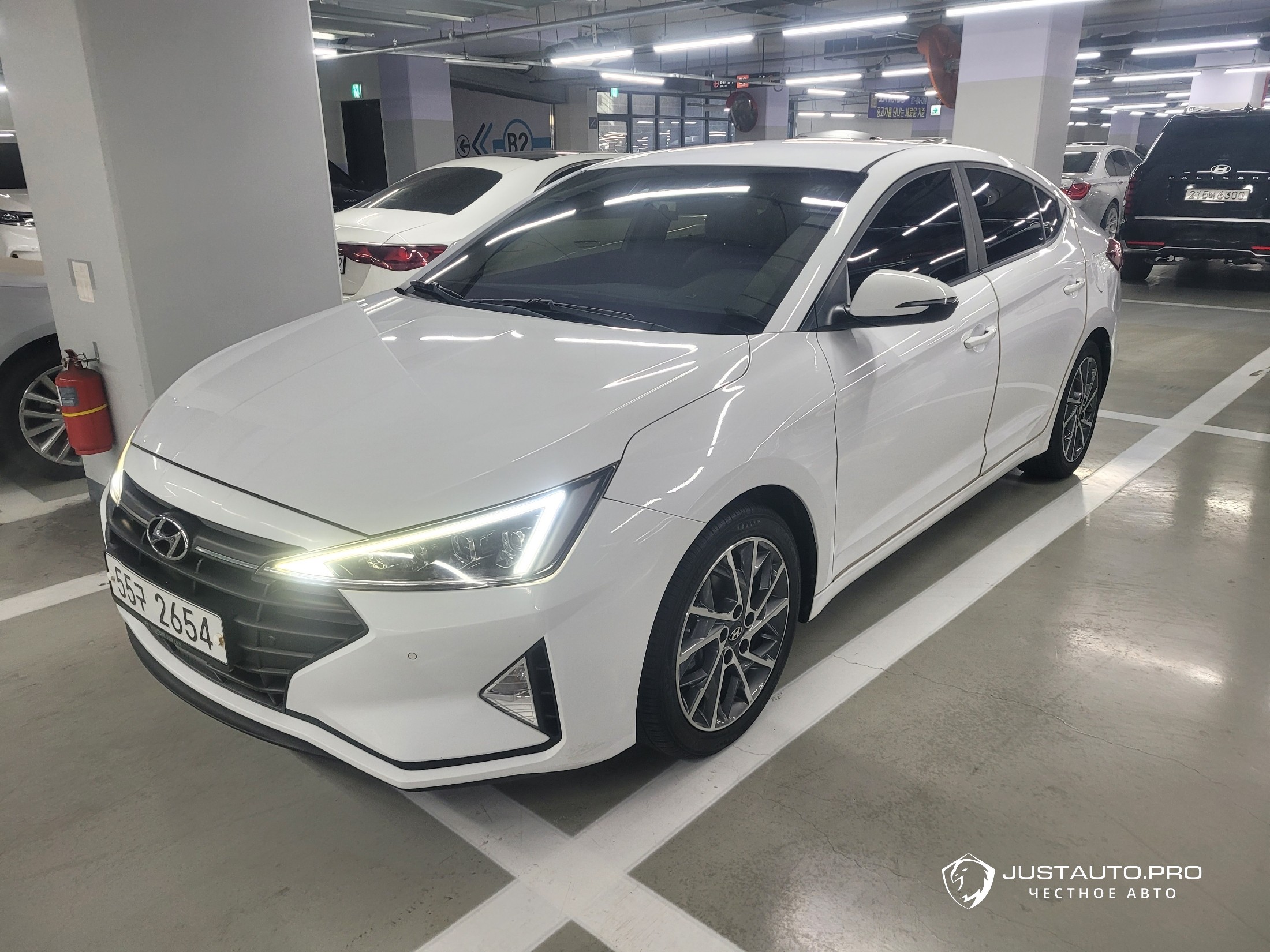 Автомобиль Hyundai AVANTE