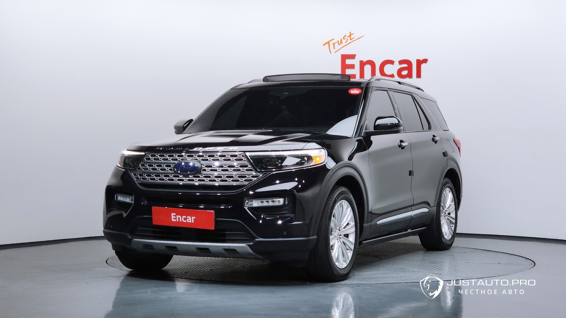 Автомобиль Ford Explorer