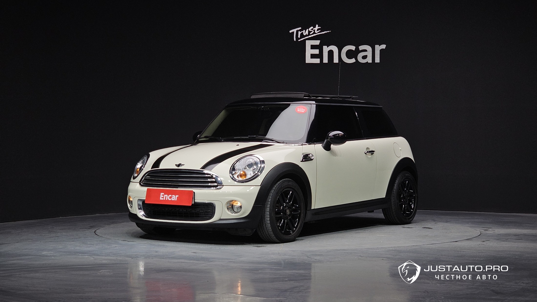 Автомобиль Mini Cooper