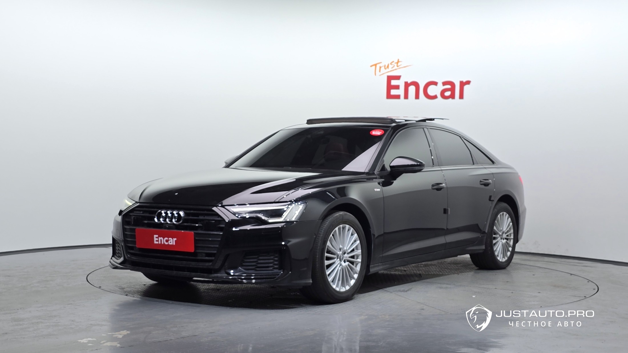 Автомобиль Audi A6