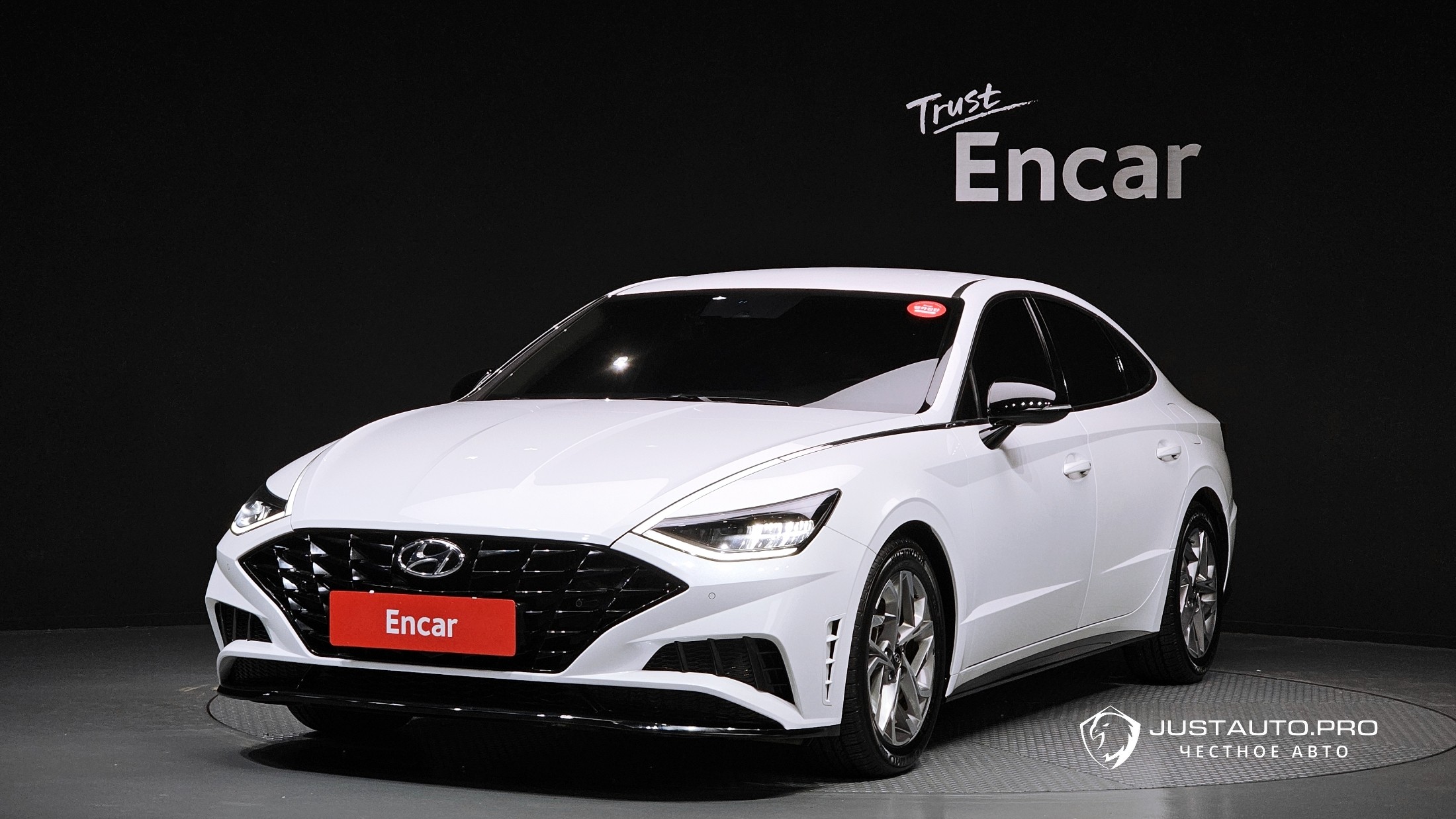 Автомобиль Hyundai Sonata