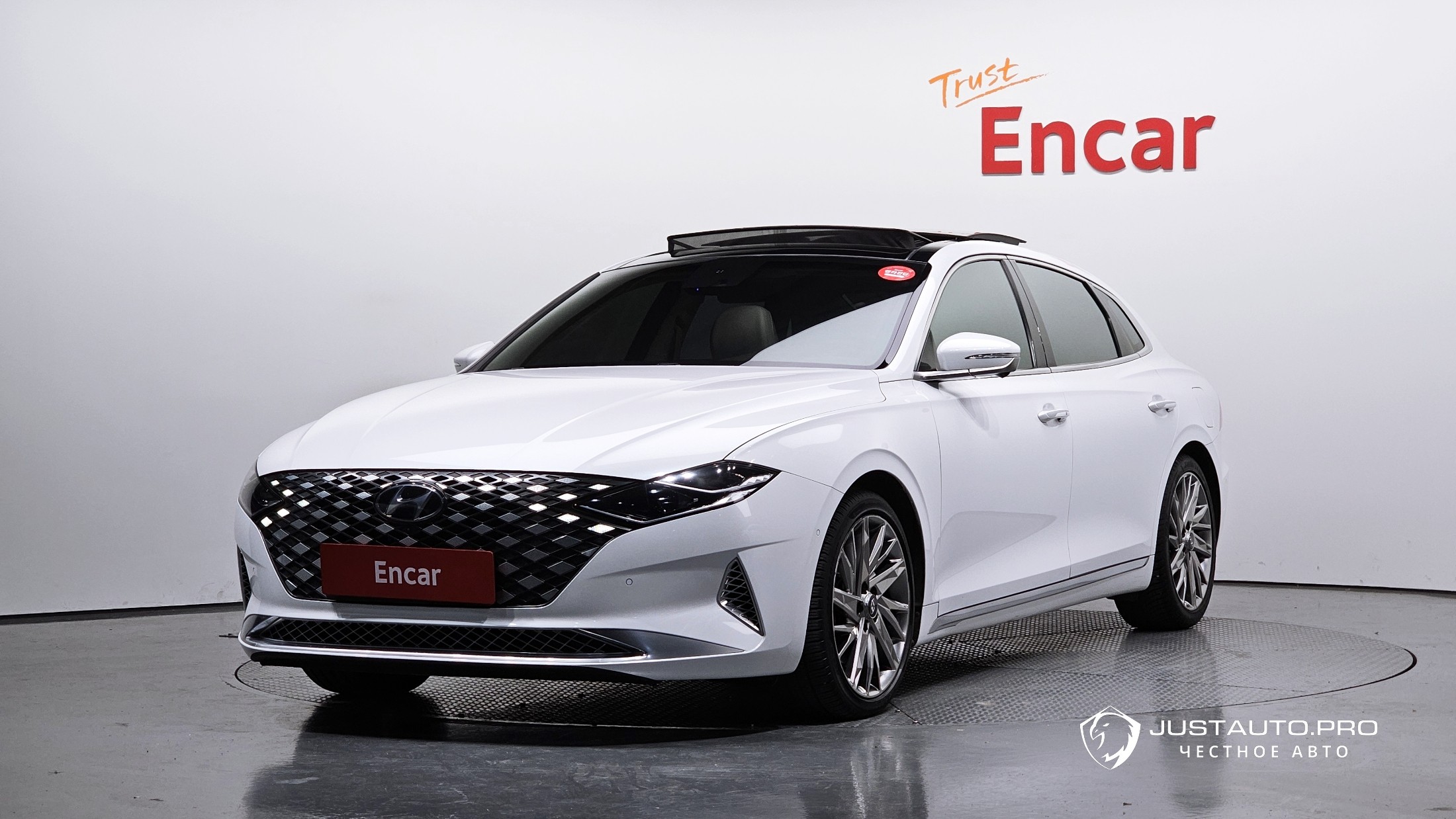 Автомобиль Hyundai Grandeur