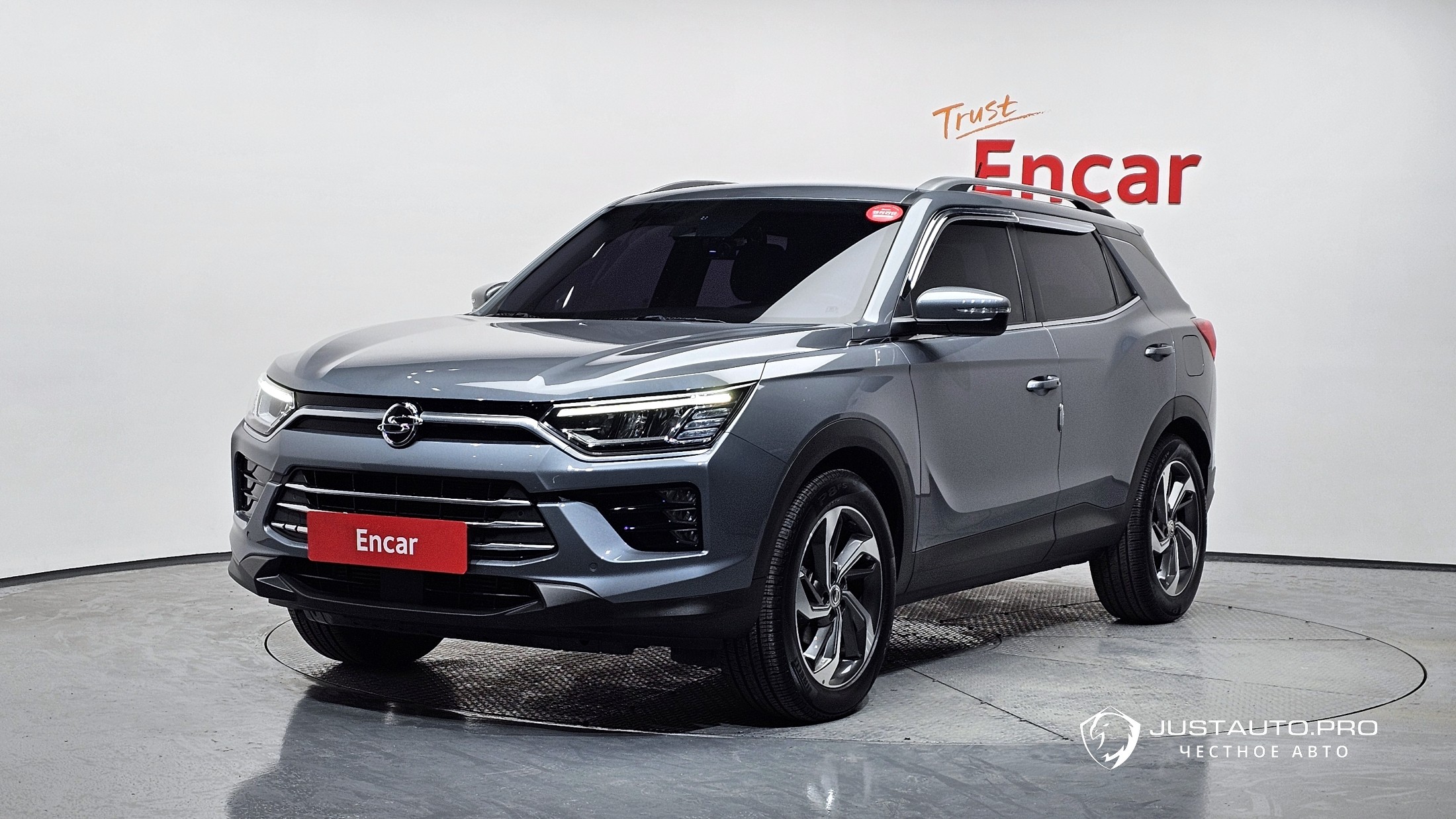 Автомобиль KG_Mobility_Ssangyong KORANDO