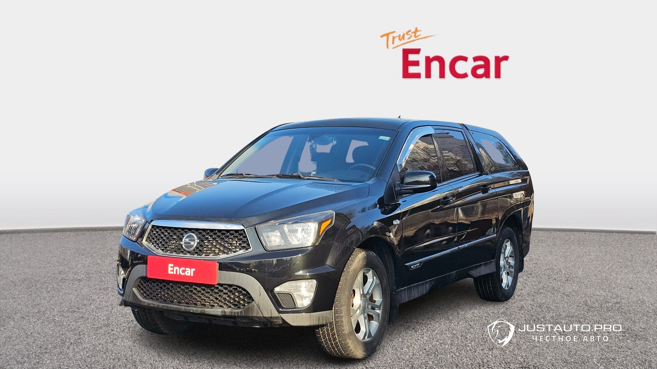 Автомобиль KG_Mobility_Ssangyong KORANDO