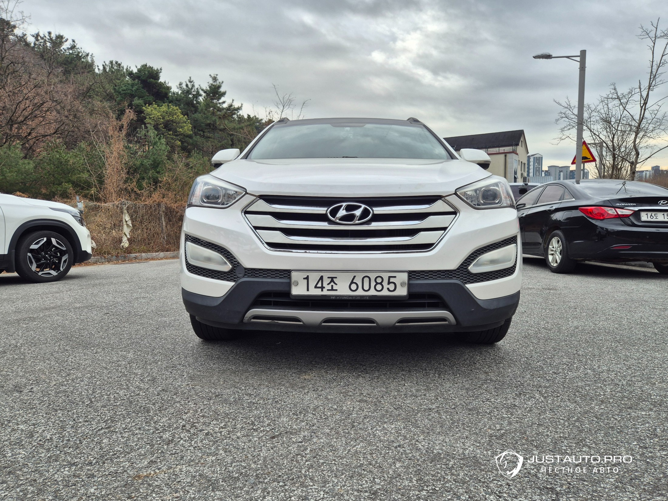 Автомобиль Hyundai Santafe