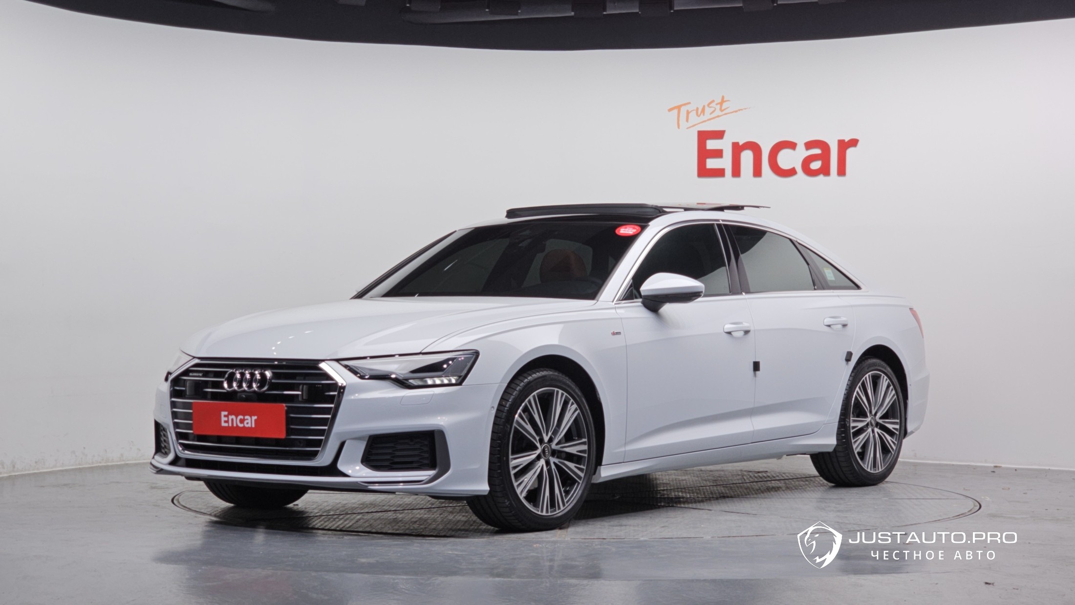 Автомобиль Audi A6