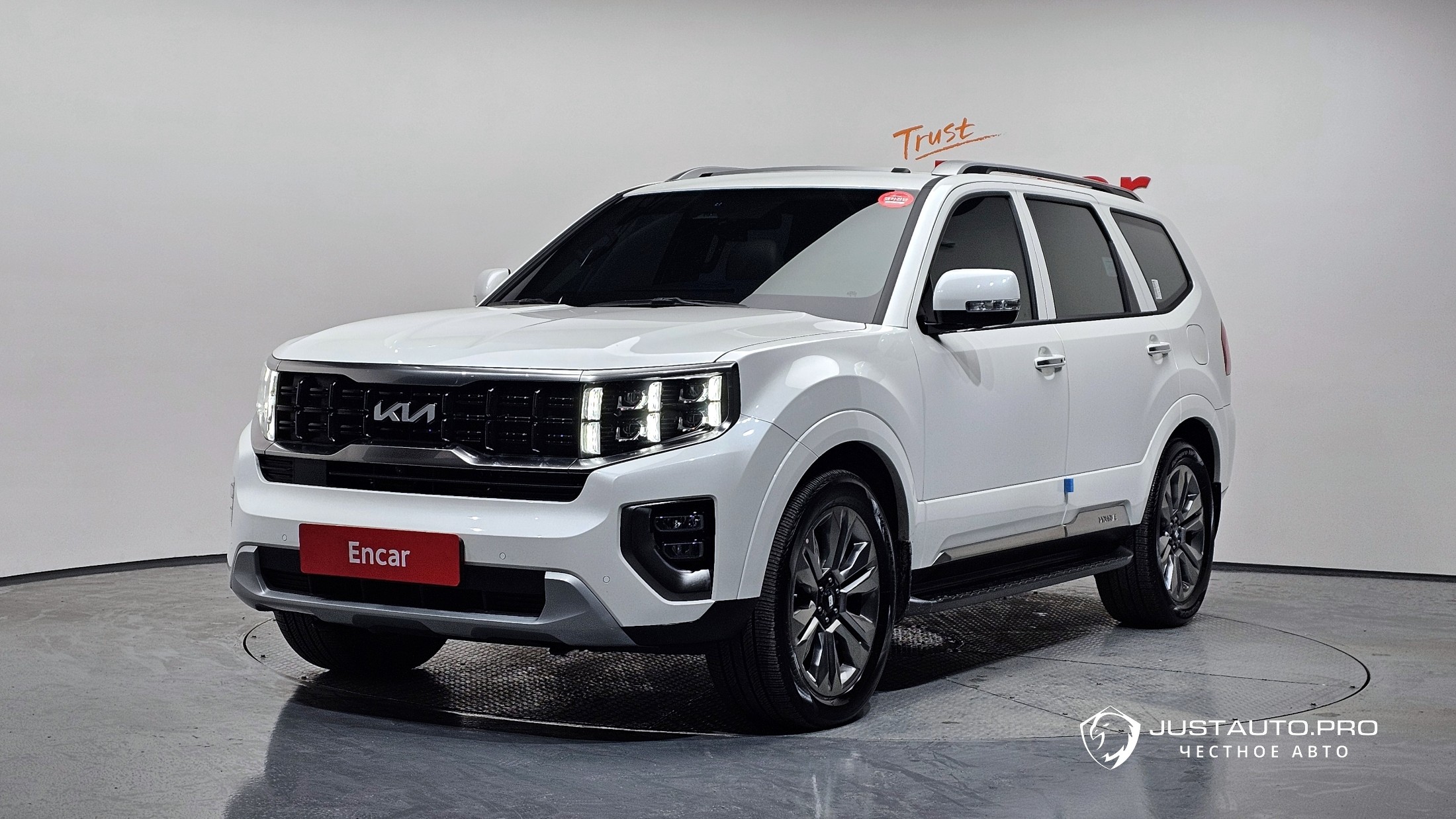 Автомобиль Kia Mohave
