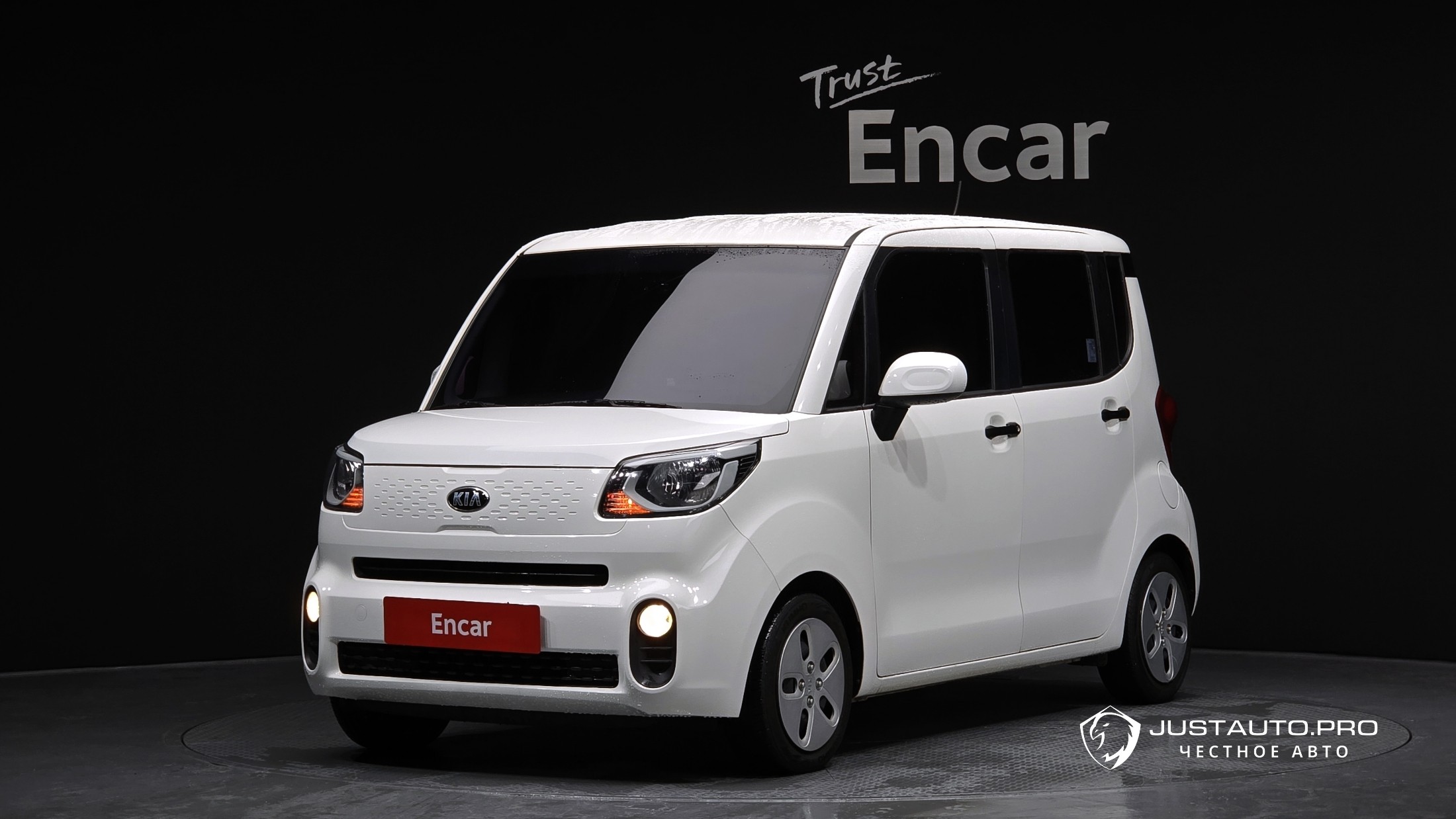 Автомобиль Kia RAY