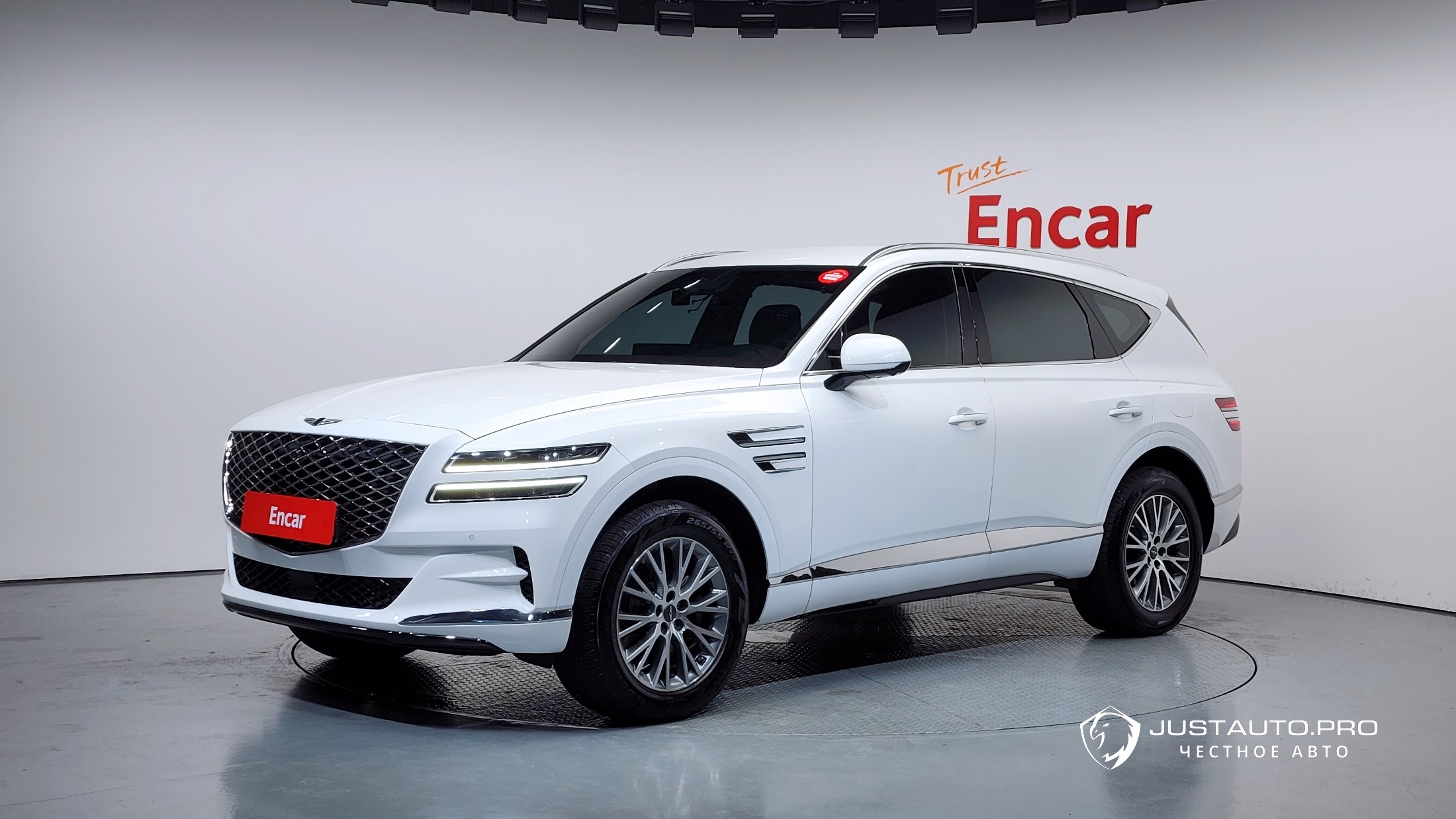 Автомобиль Genesis GV80